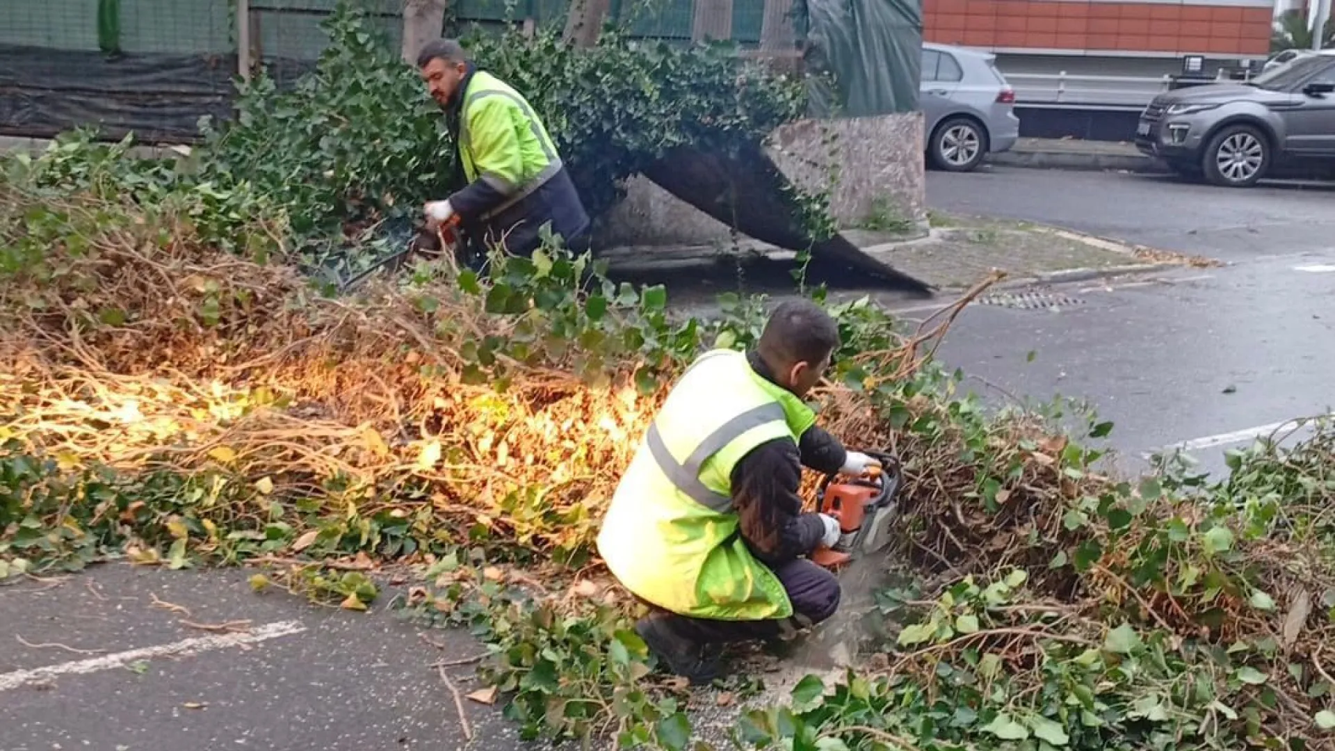 BAKIRKÖY’DE FIRTINA VE YAĞIŞA KARŞI TEYAKKUZ