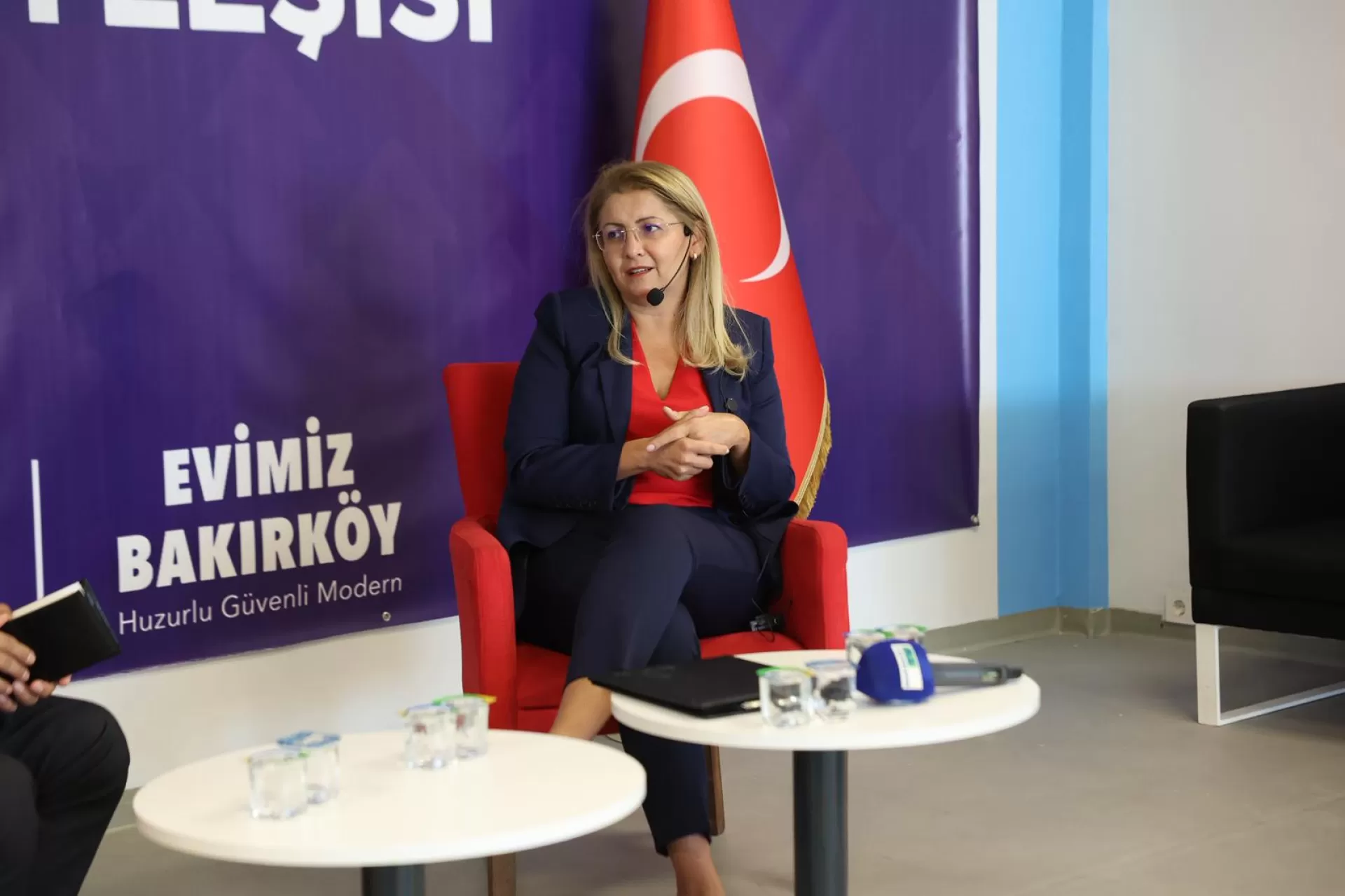 BAŞKAN OVALIOĞLU GENÇLERLE KARİYER SÖYLEŞİSİNDE BULUŞTU