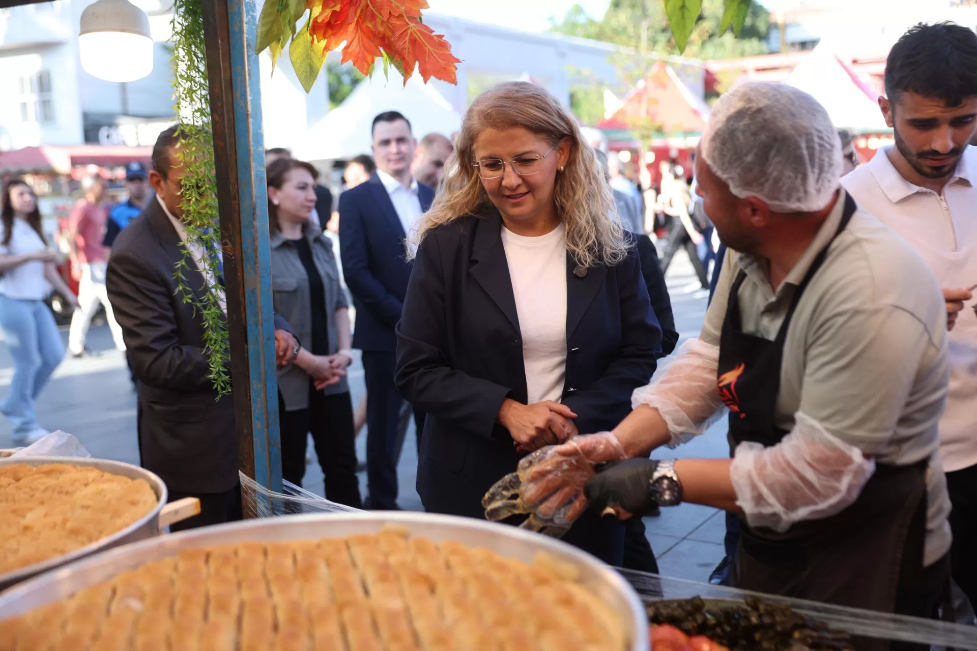 LEZZET ŞÖLENİ GASTRO BAKIRKÖY BAŞLADI