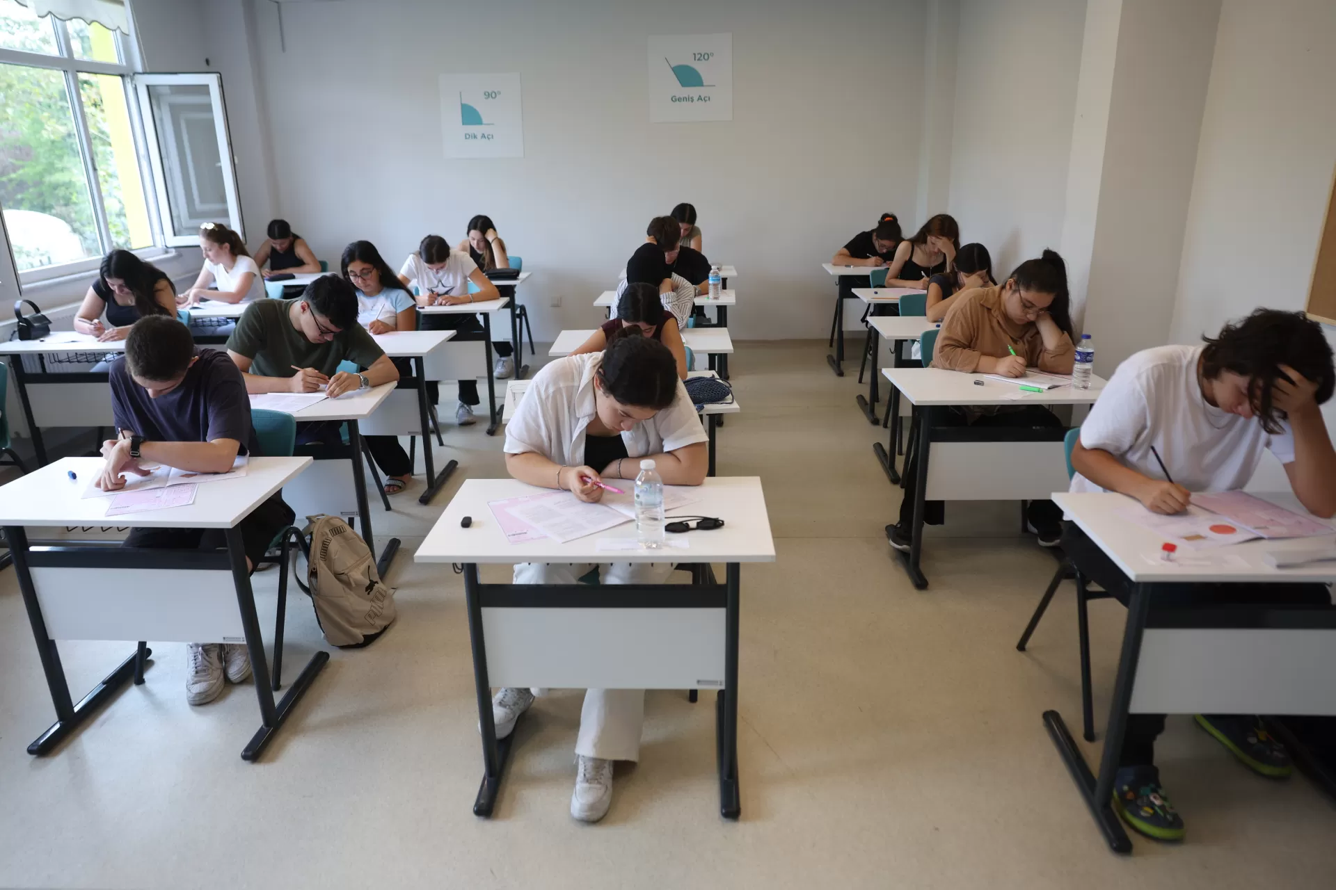 BAKIRKÖYLÜ ÖĞRENCİLERDEN YKS’DE REKOR BAŞARI