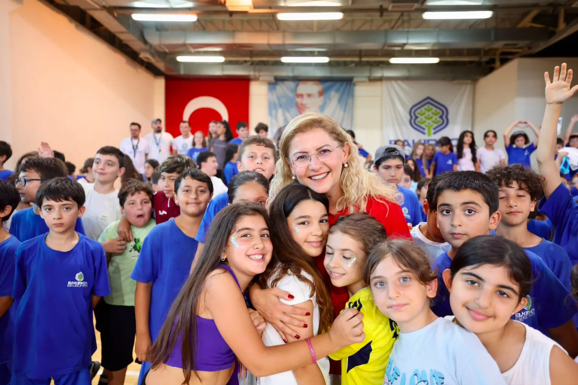 BAKIRKÖY BELEDİYESİ ÖĞRENCİLERE EĞİTİM DESTEĞİNİ %166 ARTIRDI