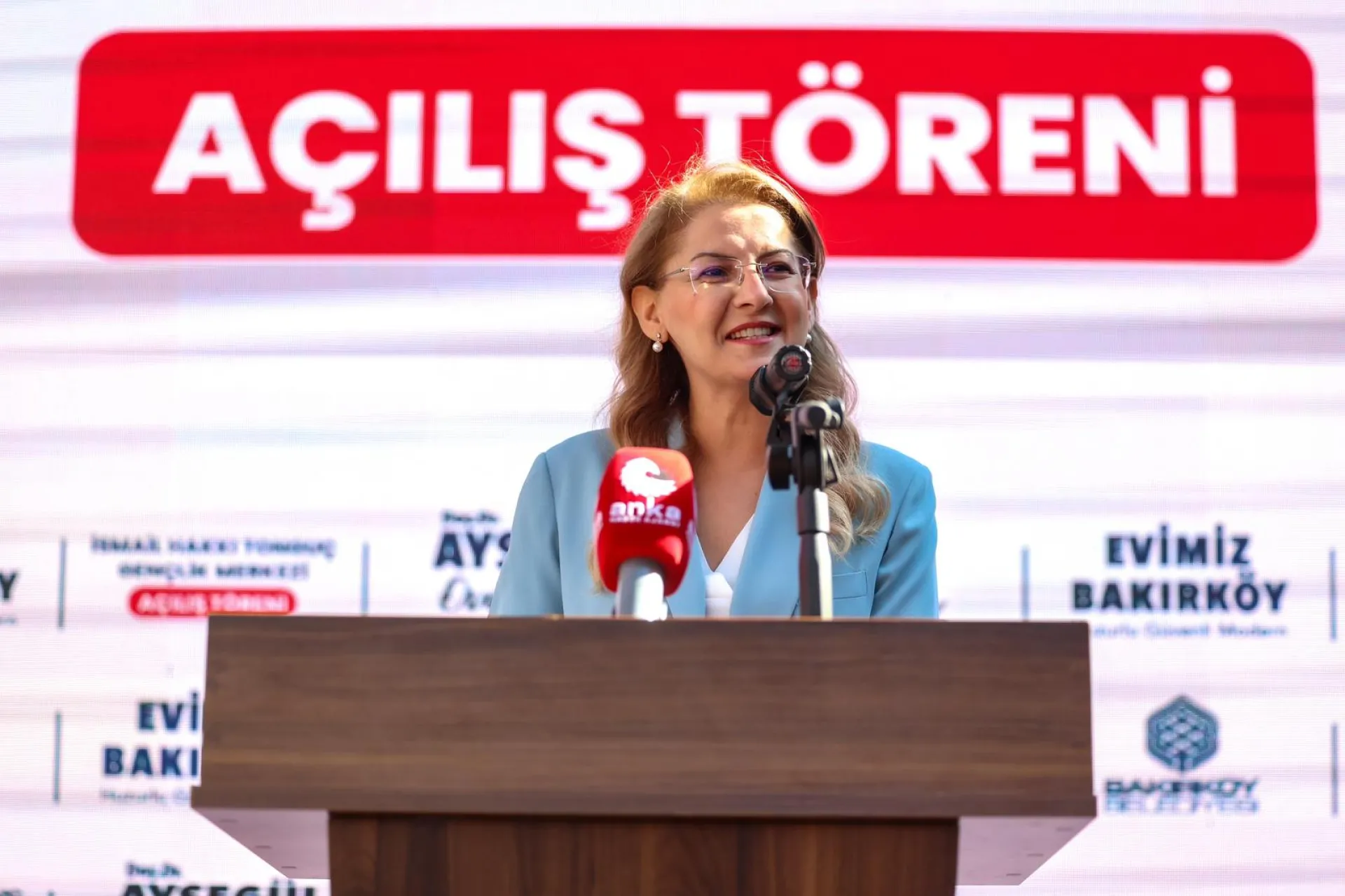 BAKIRKÖY’DE GENÇLERE YENİ MERKEZ