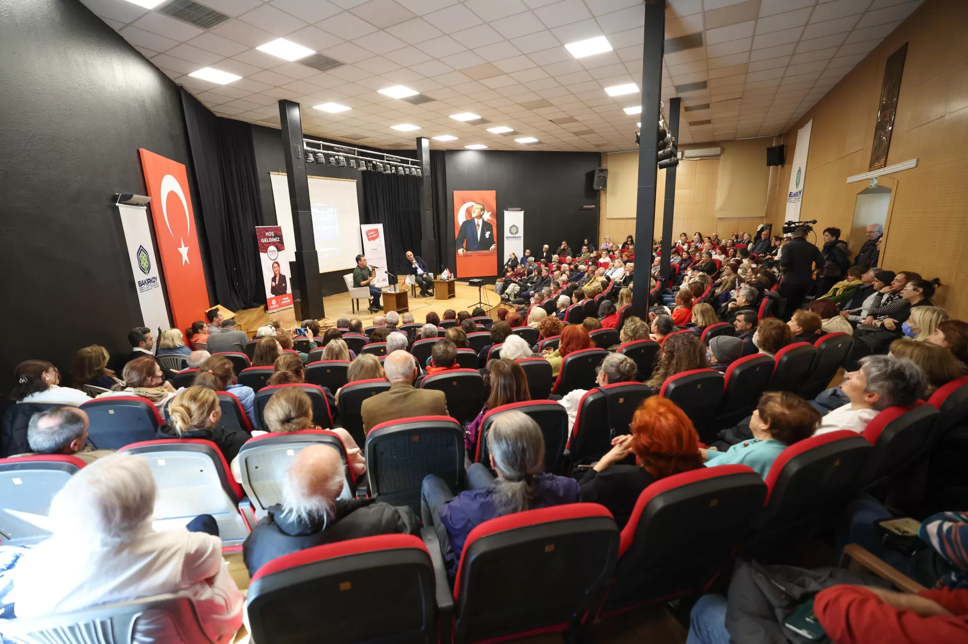 BAKIRKÖY’DE “KÖY ENSTİTÜLERİ” KONUŞULDU