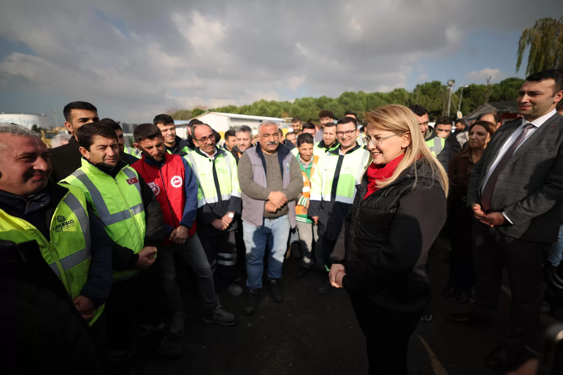 BAŞKAN OVALIOĞLU, YILIN SON GÜNÜNDE PERSONELLE BİR ARAYA GELDİ