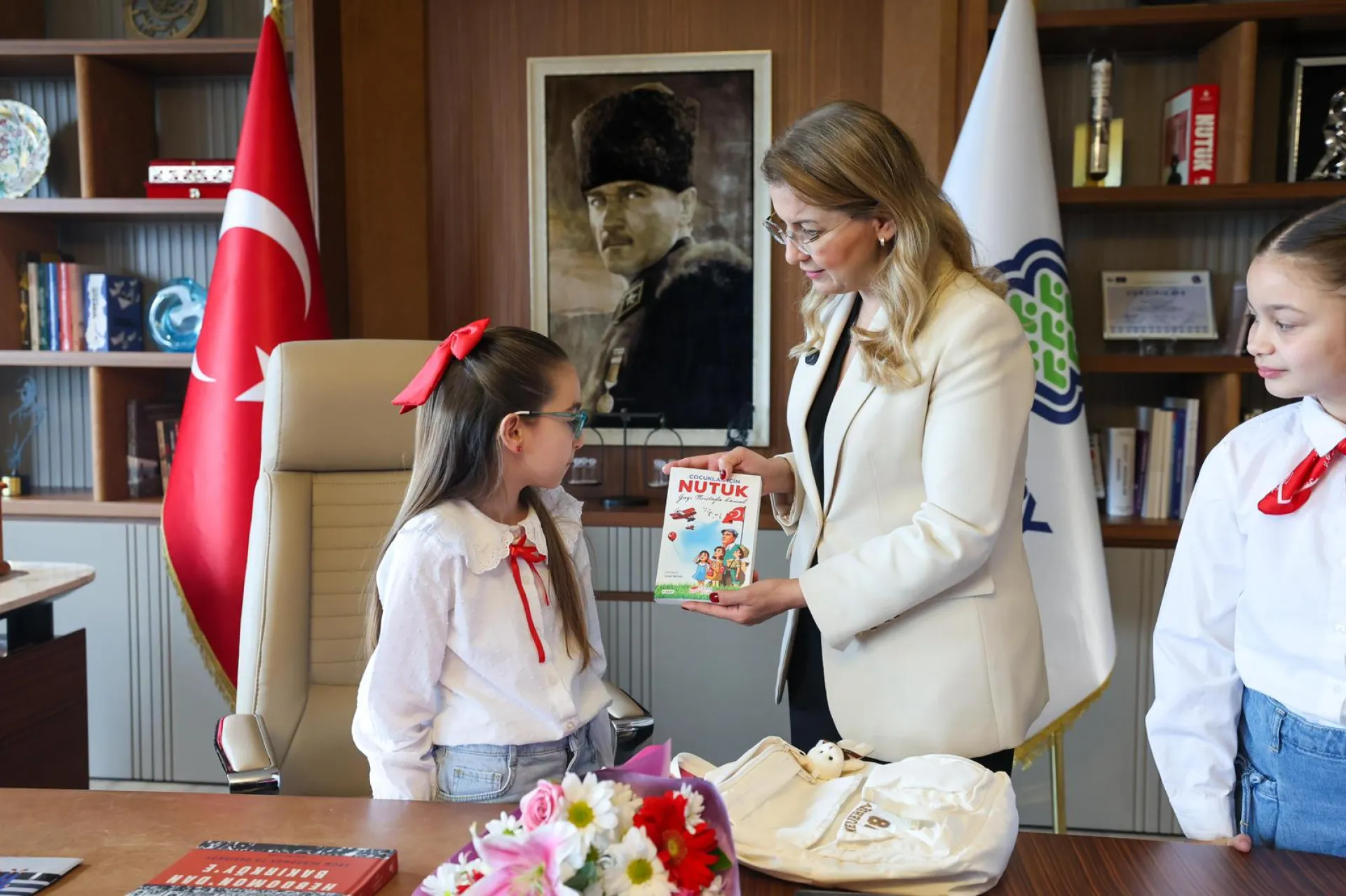 BAKIRKÖY’DE 23 NİSAN COŞKUSU