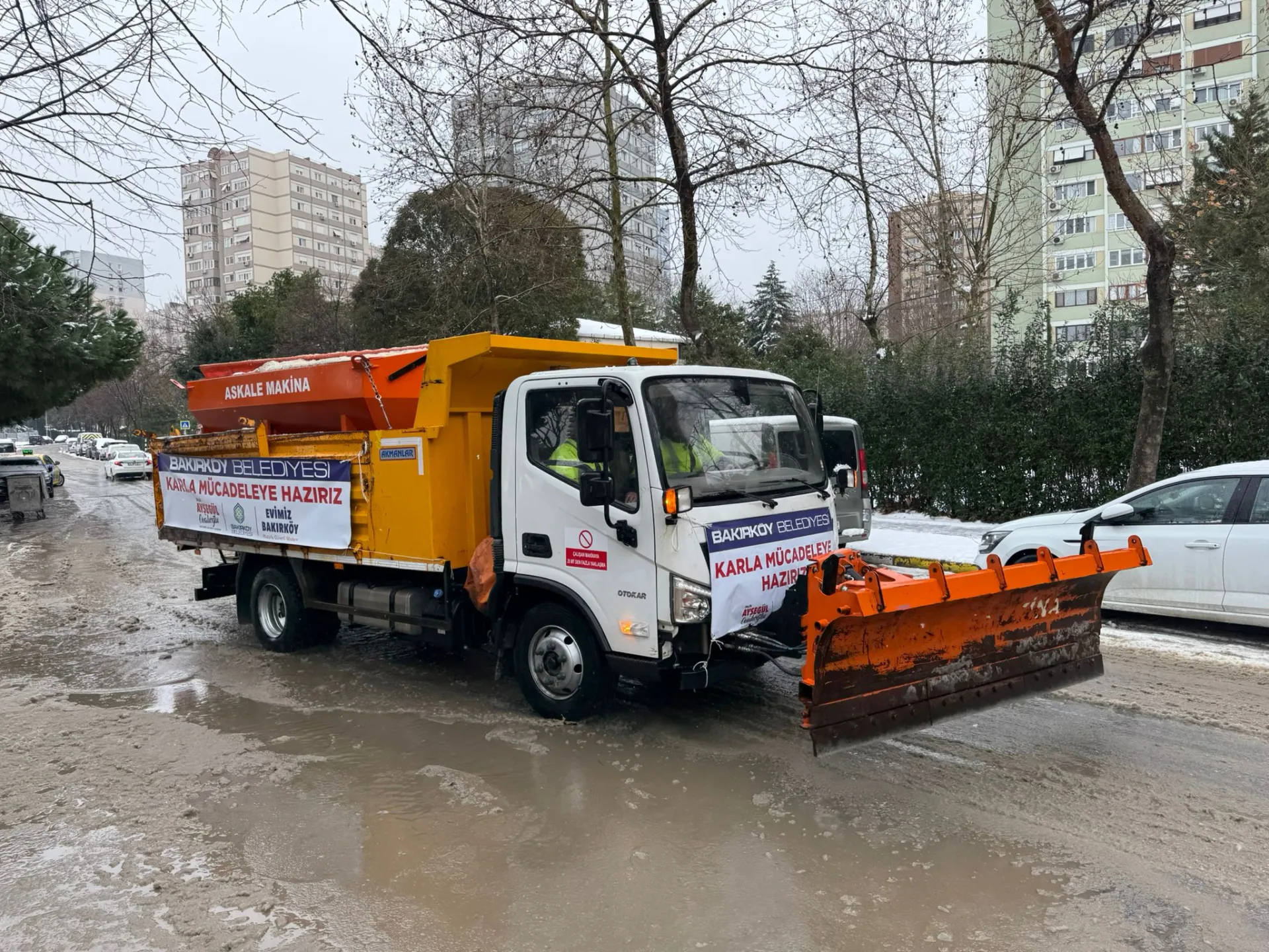 BAKIRKÖY’DE KAR SEFERBERLİĞİ