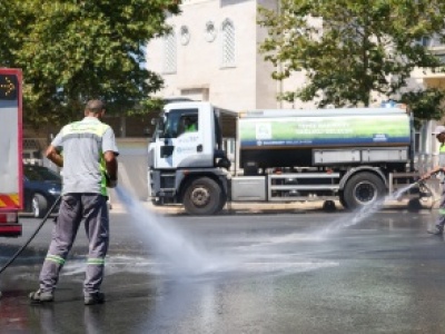 BAKIRKÖY BELEDİYESİ’NDEN TEMİZLİK SEFERBERLİĞİ