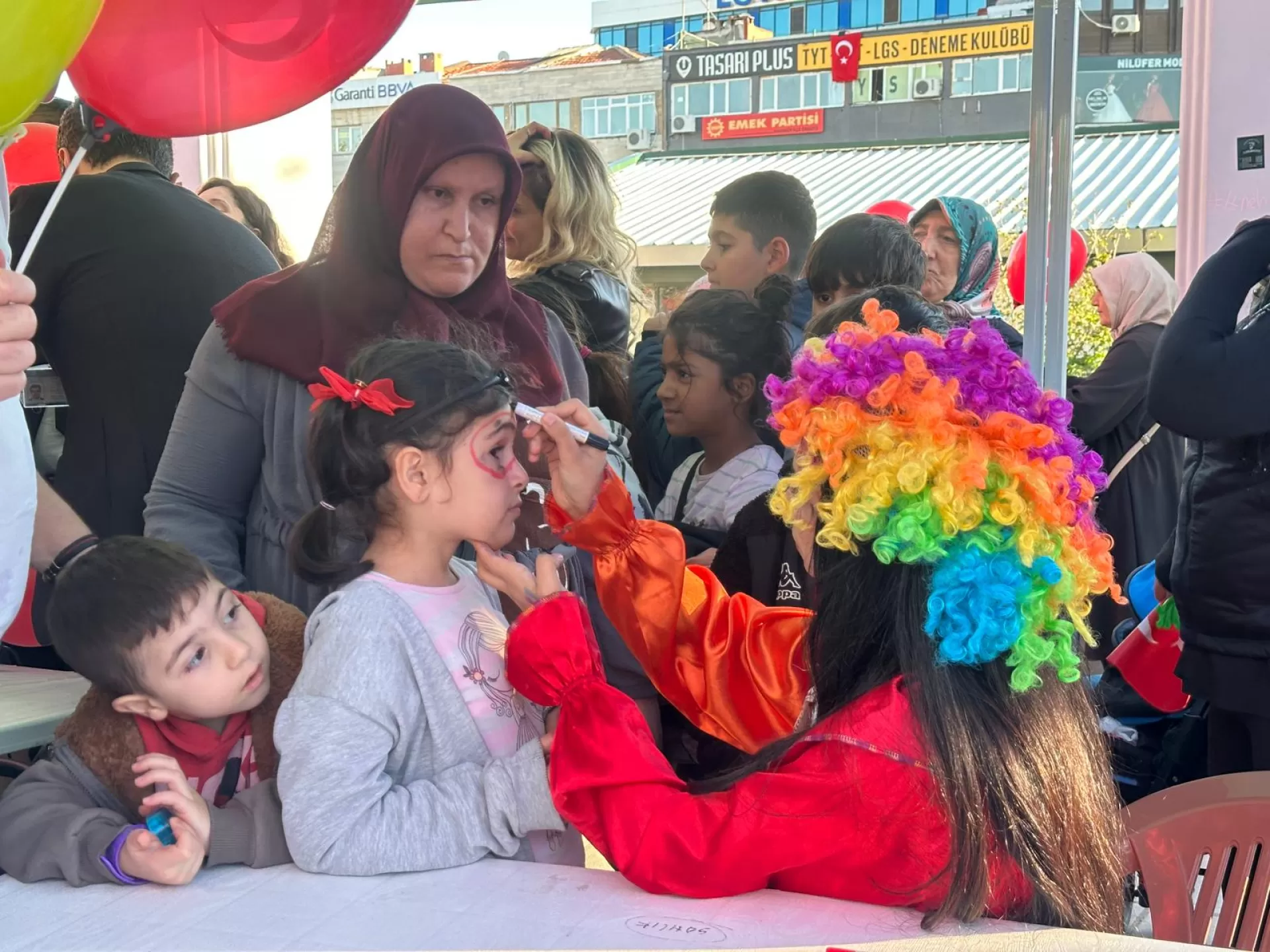 BAKIRKÖY’DE VOSVOSLARLA CUMHURİYET KONVOYU