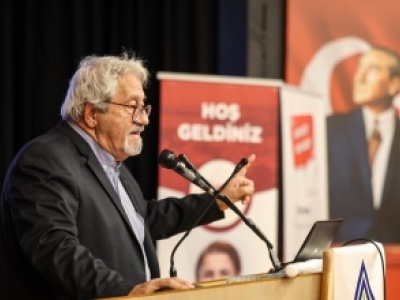YAZAR TURGAY TUNA GEÇMİŞTEN GÜNÜMÜZE BAKIRKÖY’Ü ANLATTI