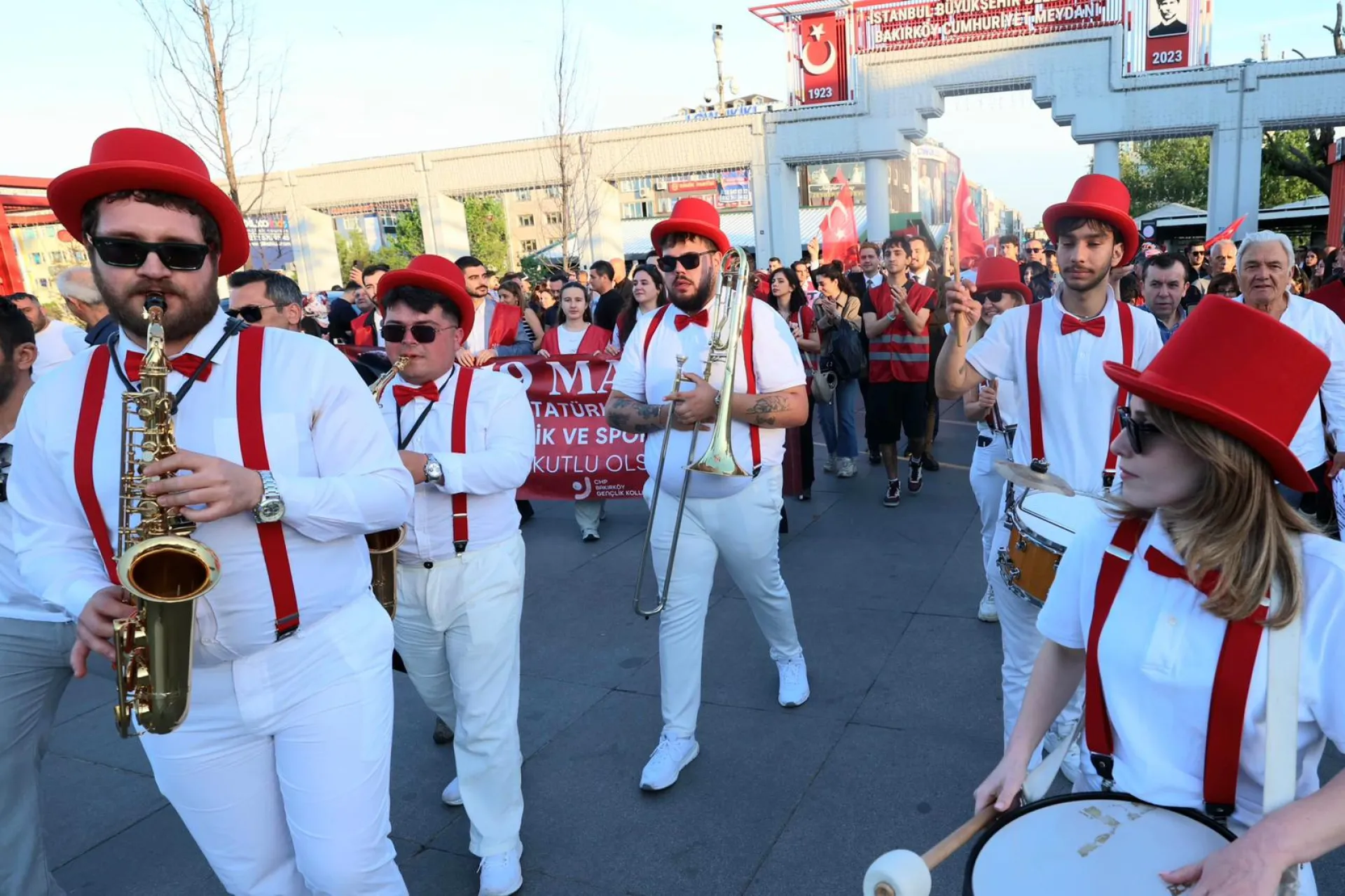BAKIRKÖY’DE PEDALLAR ATATÜRK VE TÜRK GENÇLİĞİ İÇİN ÇEVRİLDİ