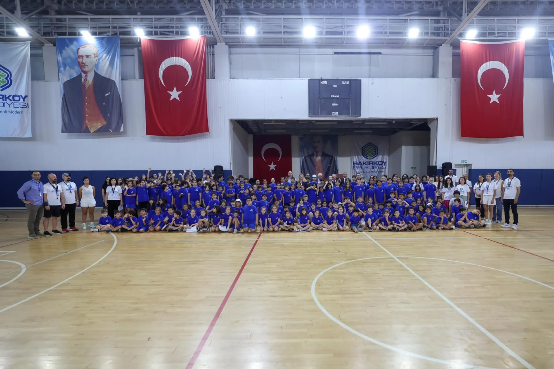 BAKIRKÖY’DE SPOR DOLU YAZ BAŞLADI