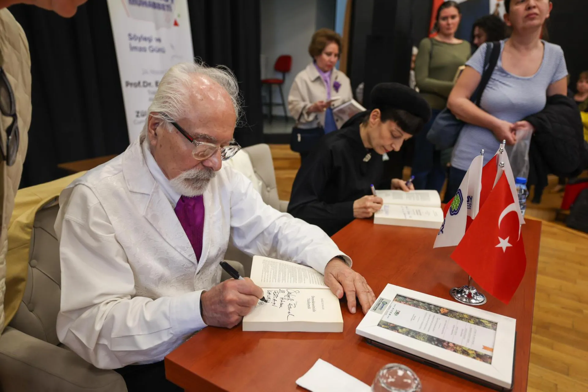 CUMHURİYETÇİLER BAKIRKÖY MUHABBETİ’NDE BULUŞTU