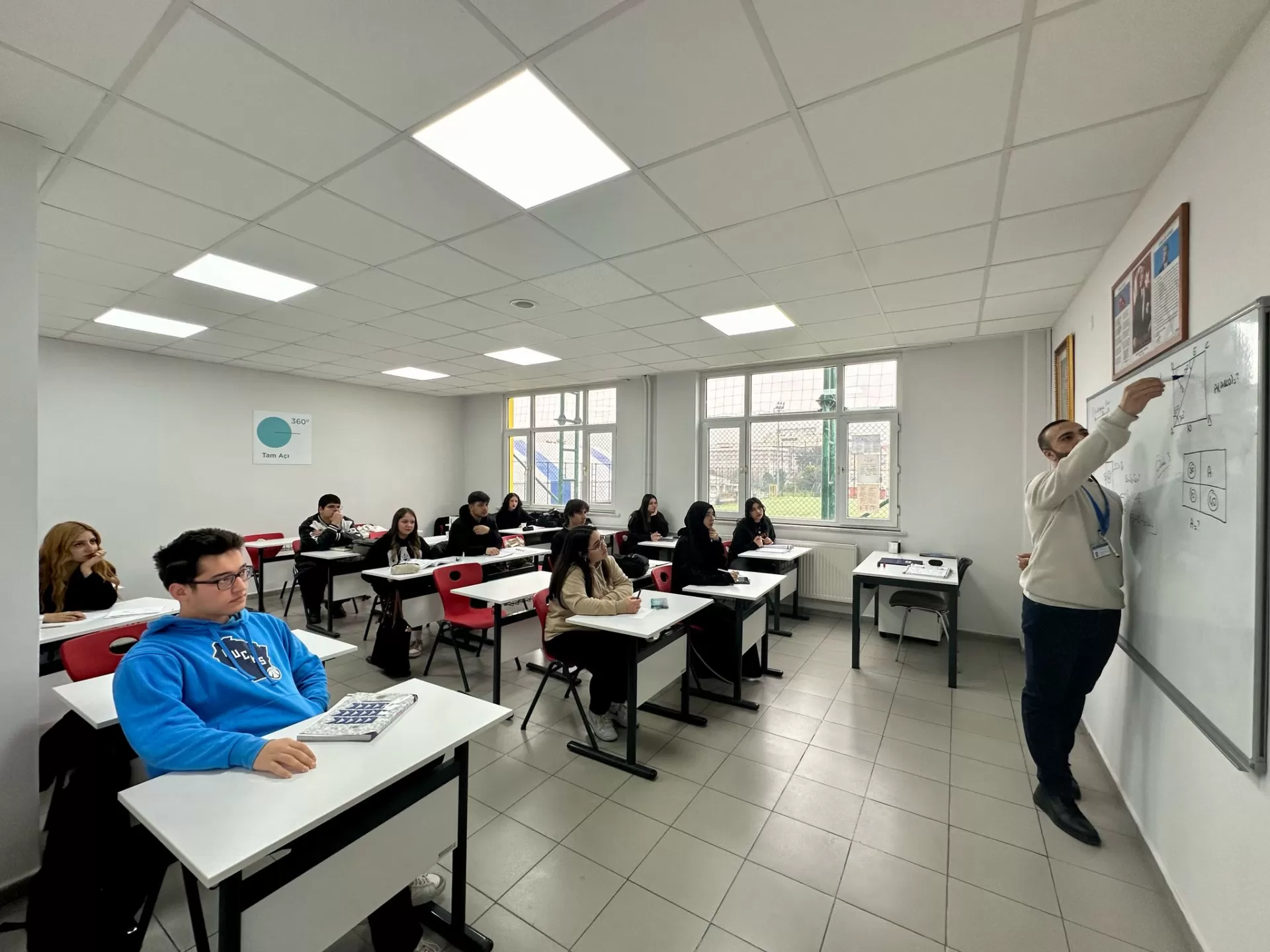 BAKIRKÖYLÜ ÖĞRENCİLERDEN YKS’DE REKOR BAŞARI