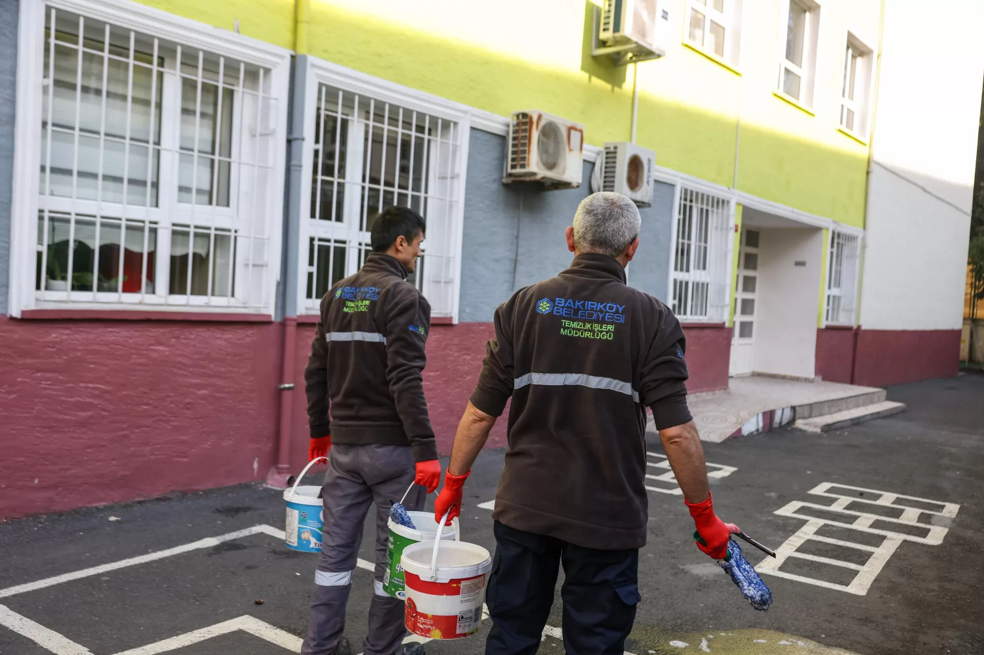 BAKIRKÖY BELEDİYESİ OKULLARI YENİ DÖNEME HAZIRLADI