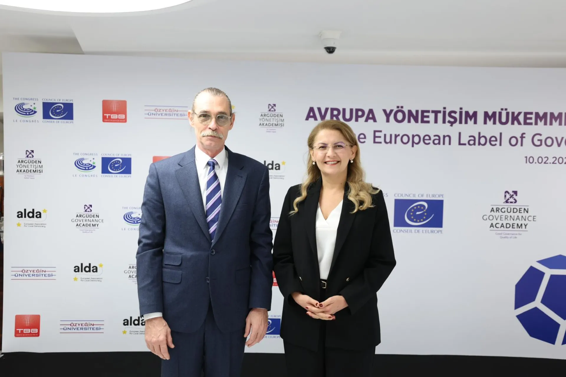 BAKIRKÖY BELEDİYESİ’NE AVRUPA YÖNETİŞİM MÜKEMMELLİĞİ MARKASI ÖDÜLÜ