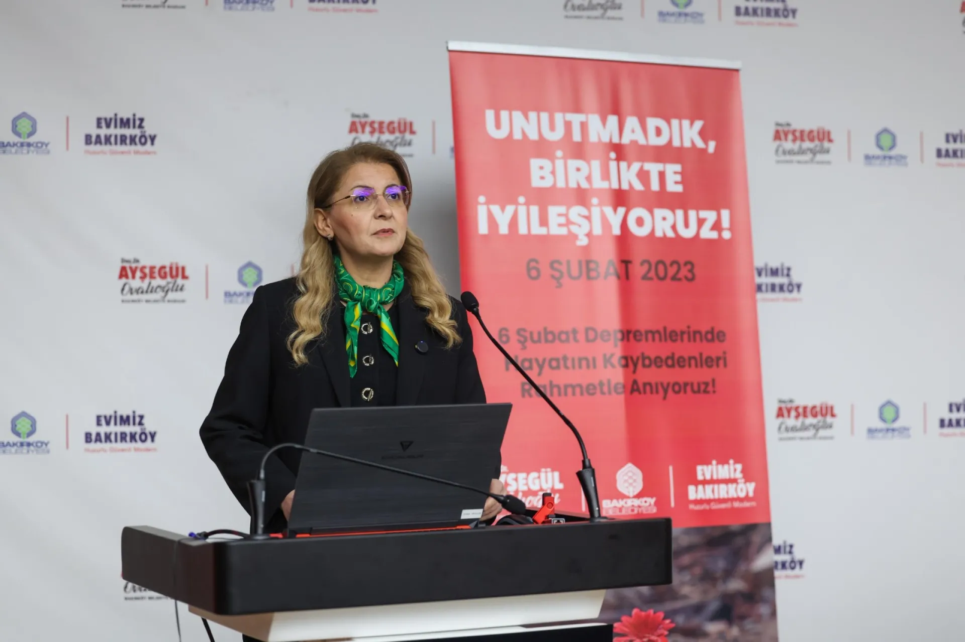 DEPREM GERÇEĞİ BAKIRKÖY’DE UZMANLARLA MASAYA YATIRILDI