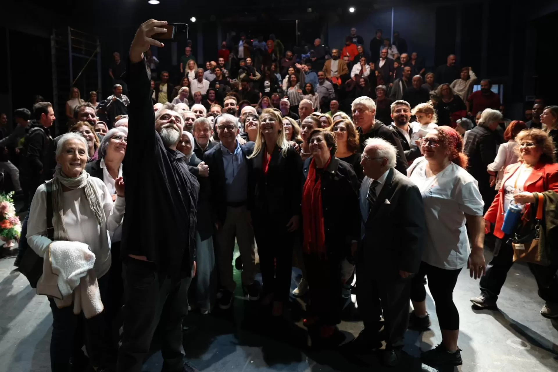 BAKIRKÖY’DE CUMHURİYET DAHA ÖNCE GÖRÜLMEMİŞ BİR COŞKUYLA KUTLANDI