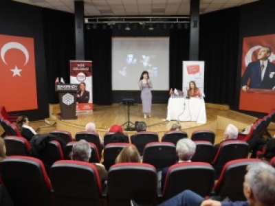 BAKIRKÖY’DE “İNSAN HAKLARI VE İNSAN HAKLARI GAZETECİLİĞİ” DEĞERLENDİRİLDİ