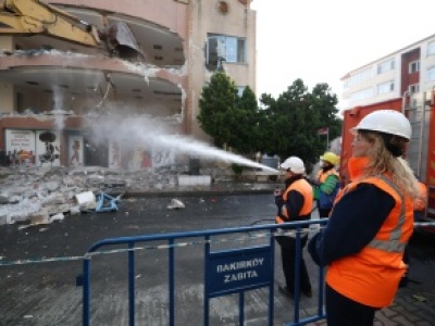 BAKIRKÖY’DE DÖNÜŞÜM DEVAM EDİYOR