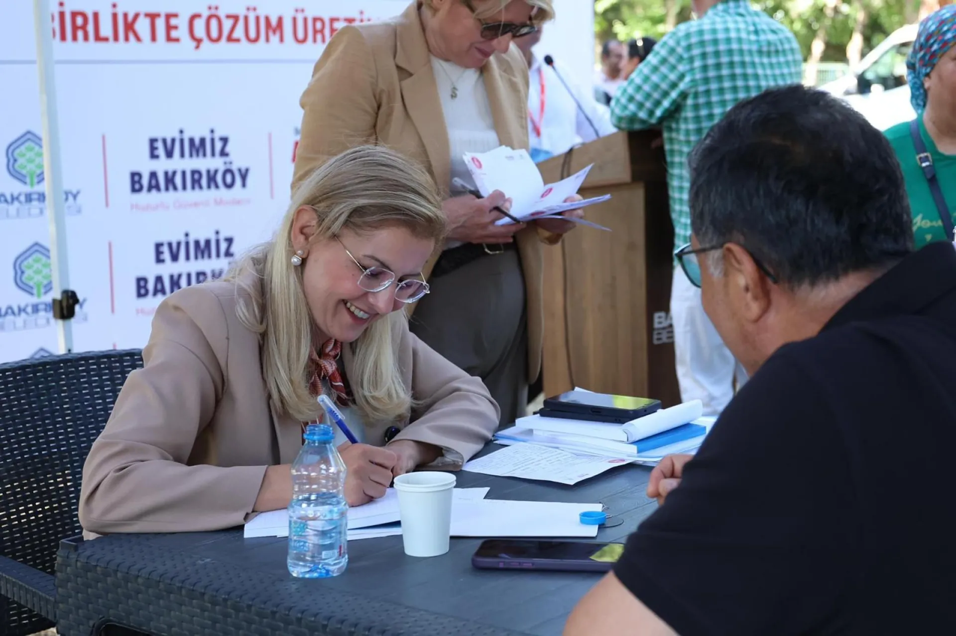 ATAKÖY’DE HALK MASASI KURULDU