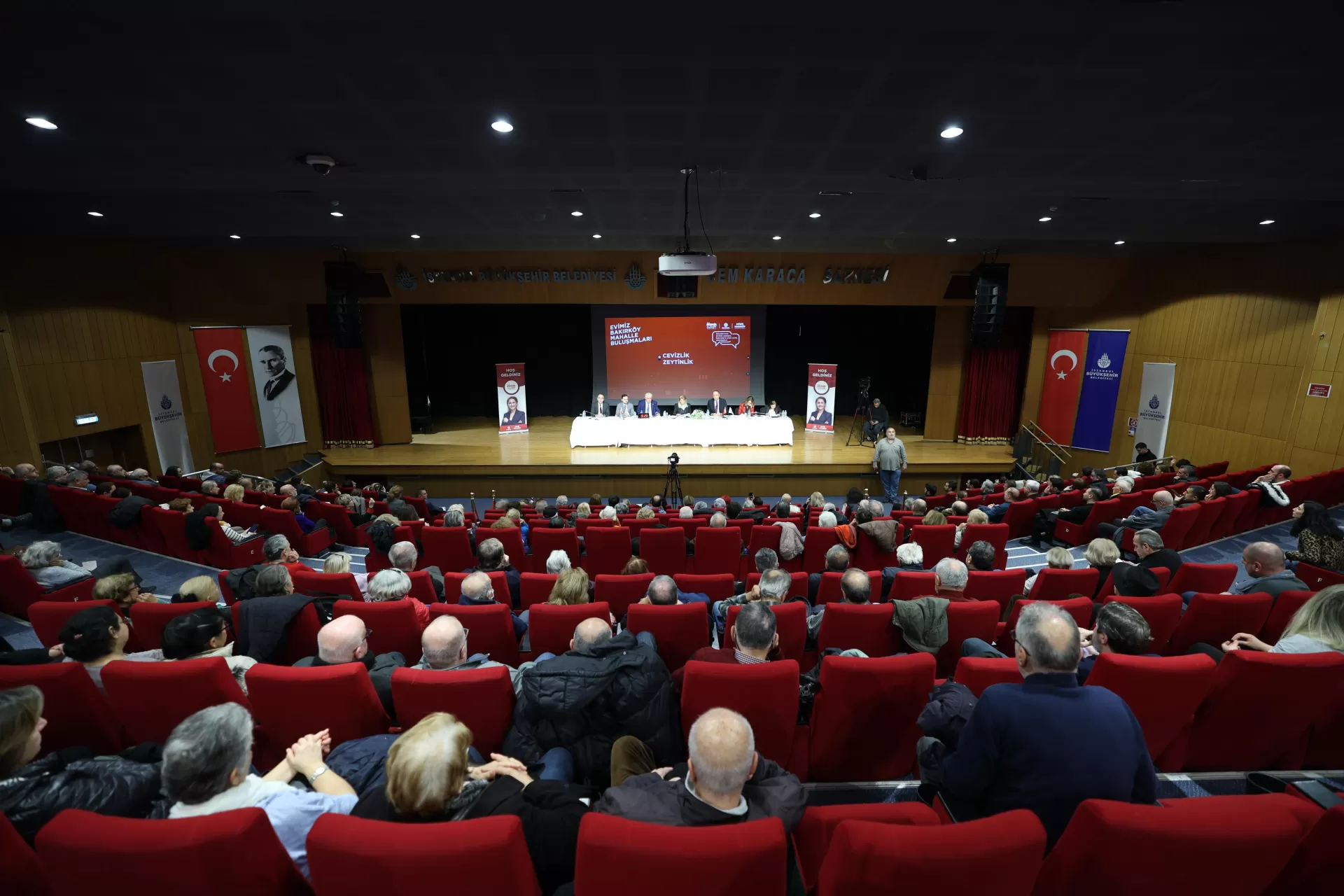 BAŞKAN OVALIOĞLU: GÖREV BAŞA DÜŞTÜYSE AYŞEGÜL BURADA!