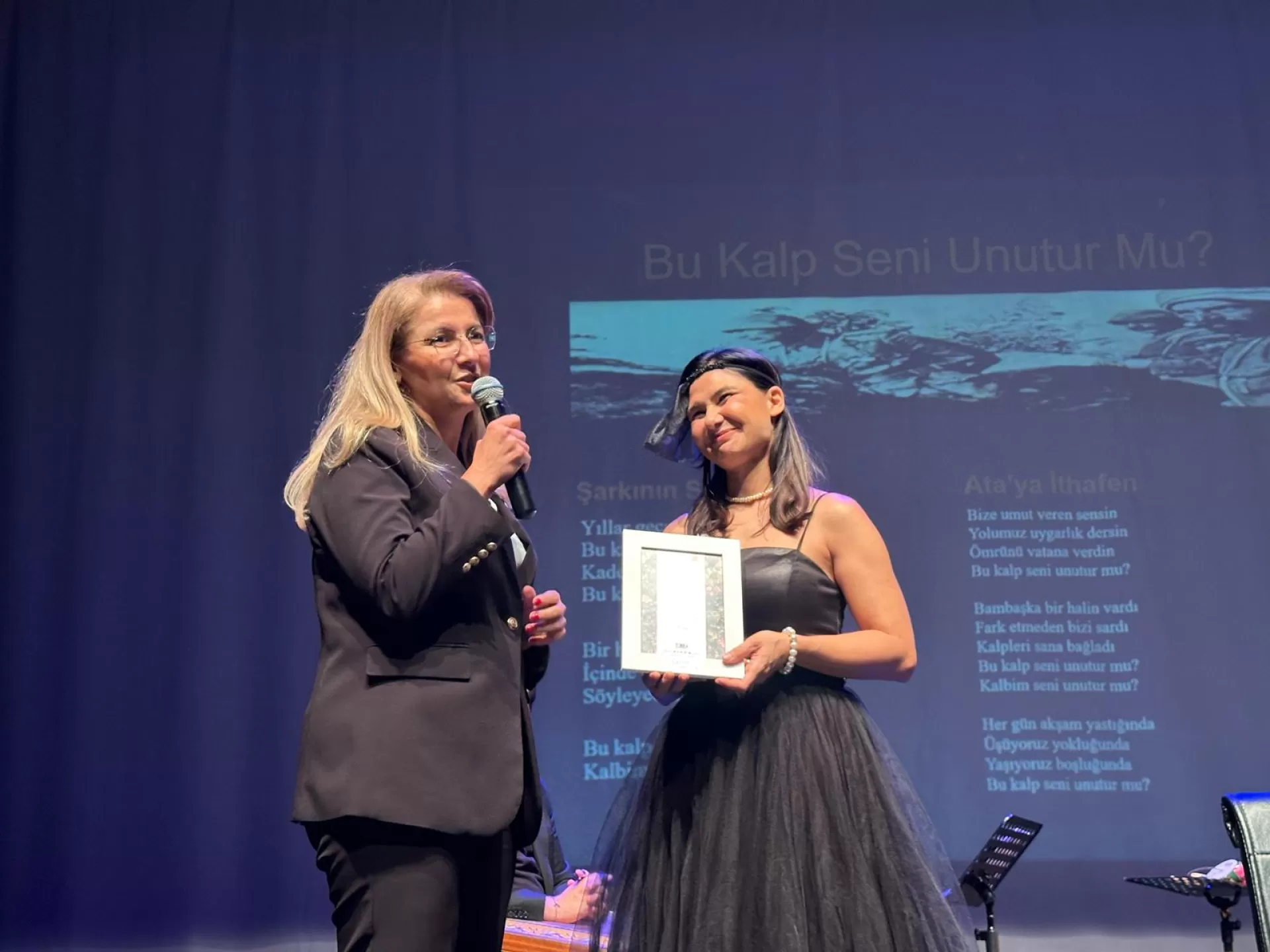 BAKIRKÖYLÜLER ATANIN HUZURUNDA