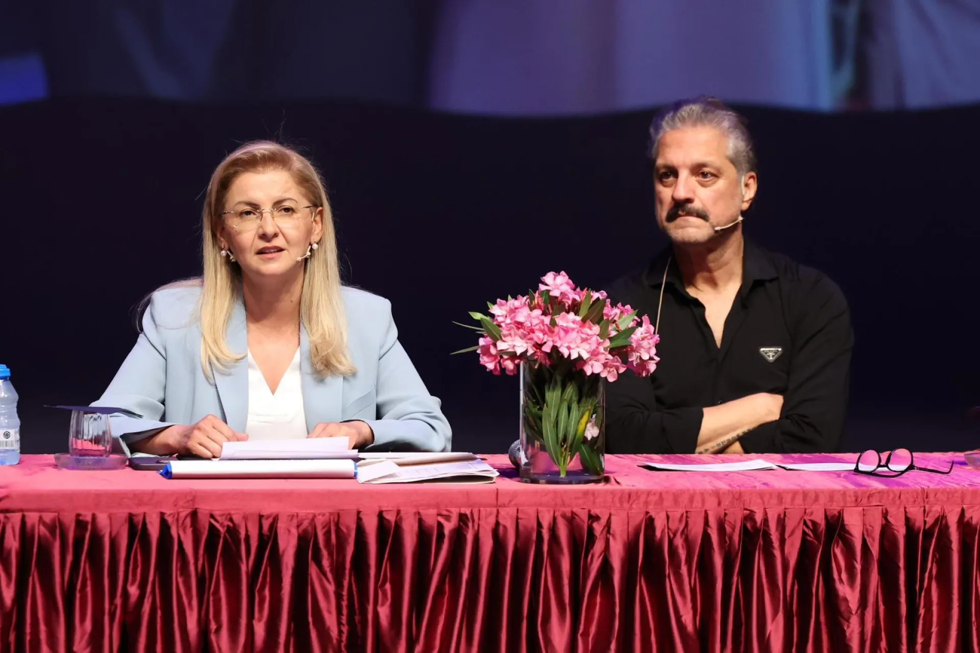 ​BAKIRKÖY BELEDİYE TİYATROLARI’NDAN BÜYÜK BAŞARI