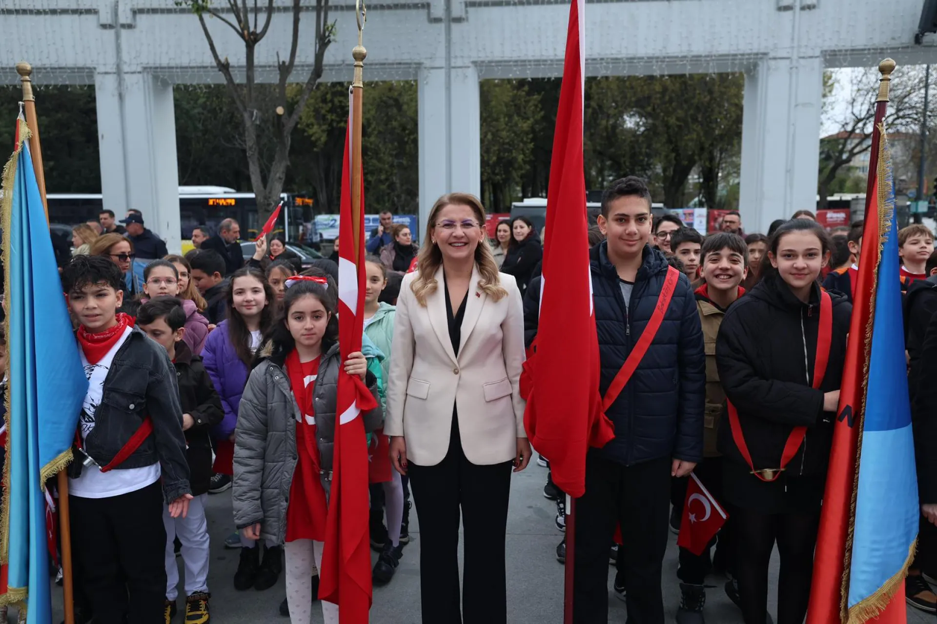 BAKIRKÖY’DE 23 NİSAN COŞKUSU