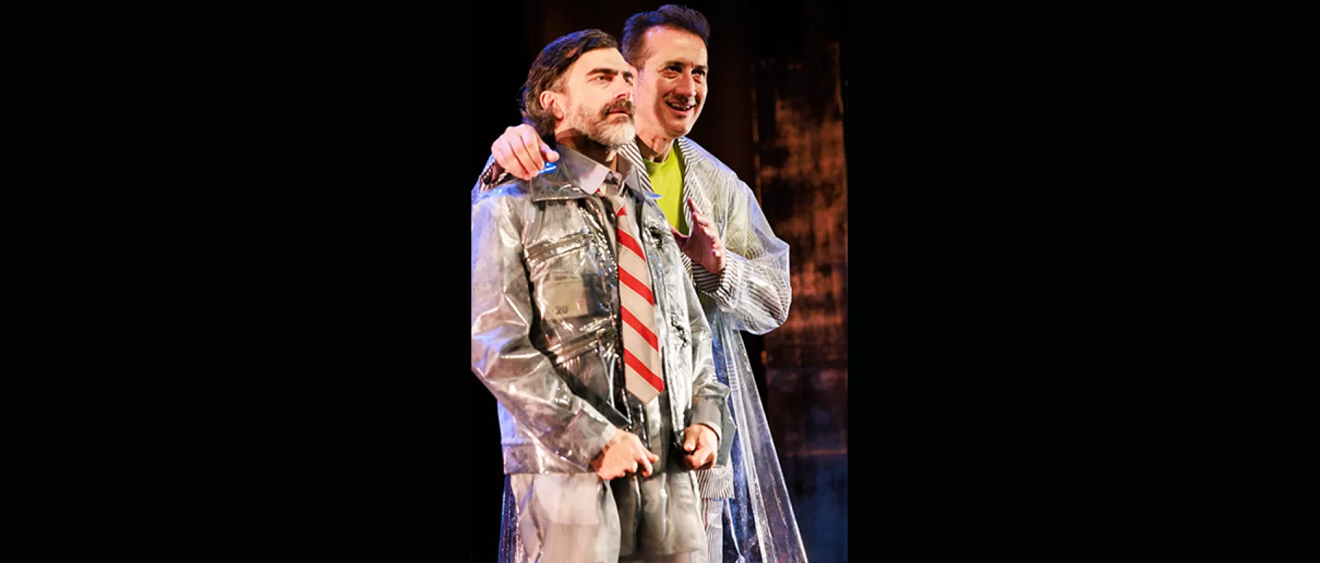 ''Çirkin'' Oyunu Bakırköy Belediye Tiyatroları Sahnesinde Gösterime Başladı