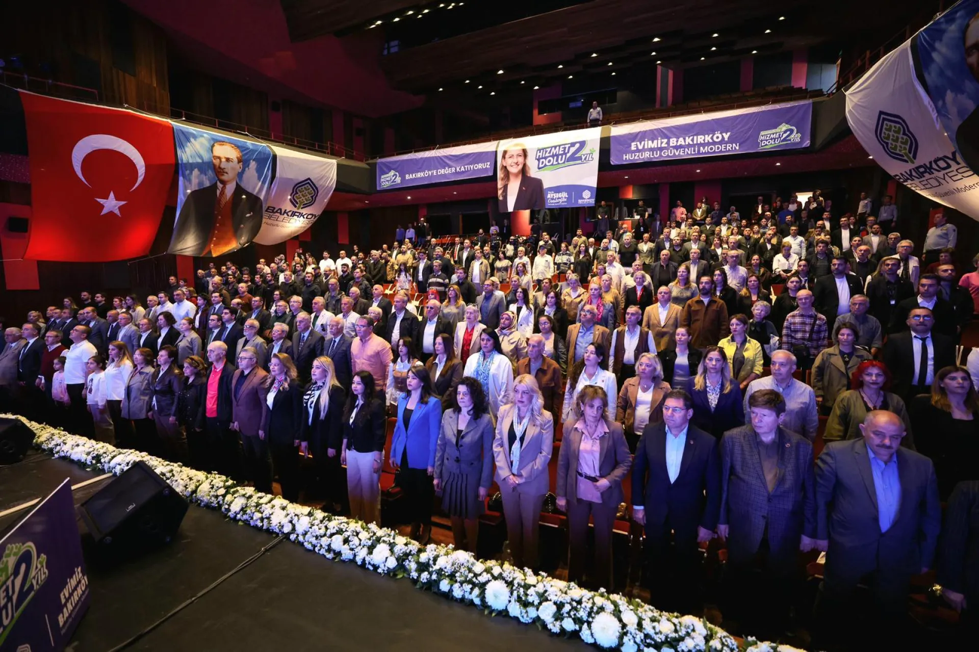 BAKIRKÖY’DE HİZMET DOLU 2 YIL LANSMANI