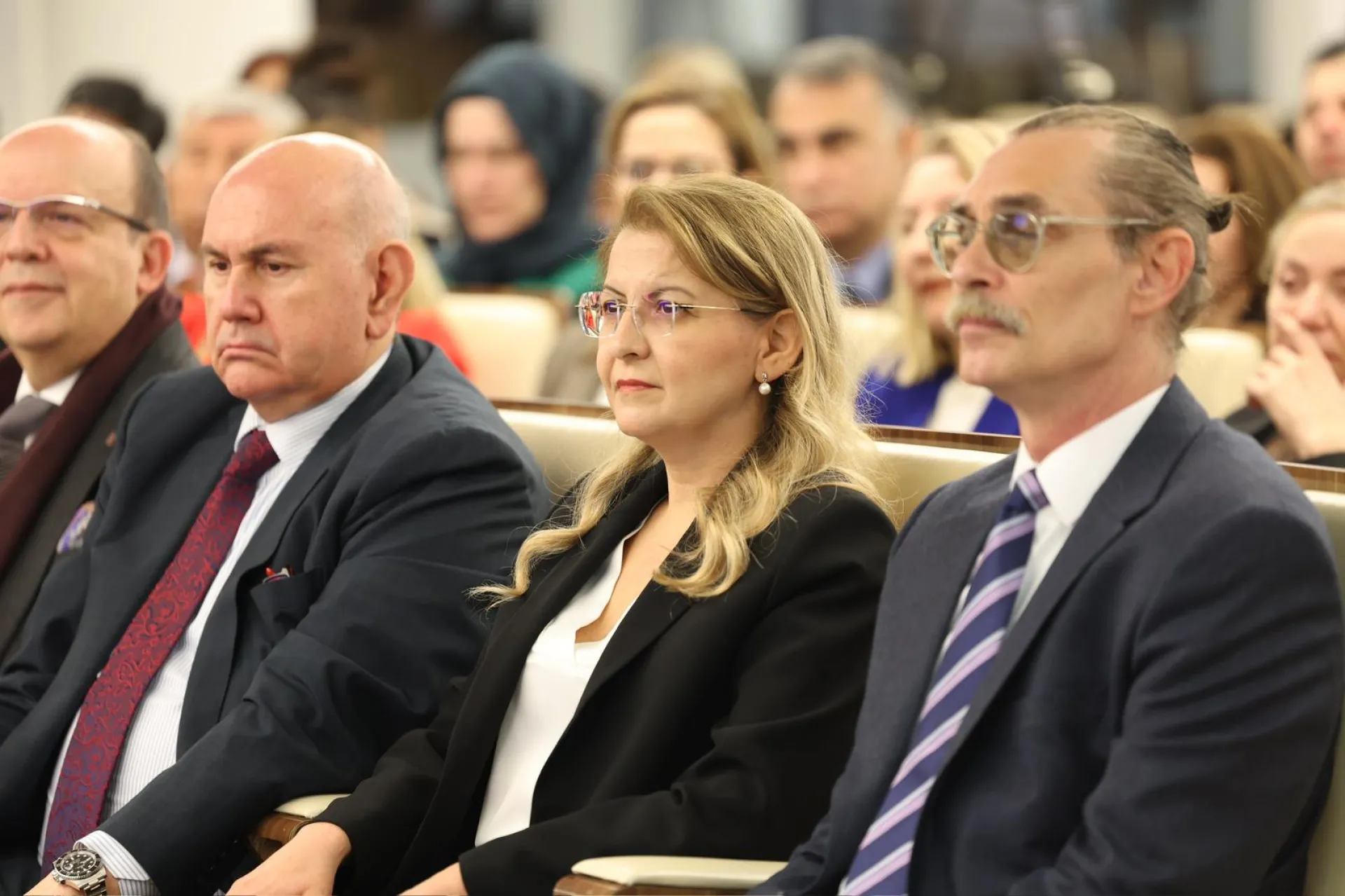 BAKIRKÖY BELEDİYESİ’NE AVRUPA YÖNETİŞİM MÜKEMMELLİĞİ MARKASI ÖDÜLÜ