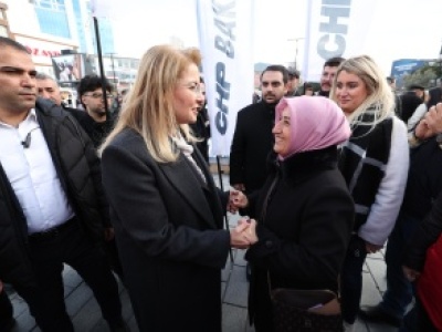 BAŞKAN OVALIOĞLU ESENYURT’TA DEMOKRASİ NÖBETİ TUTTU