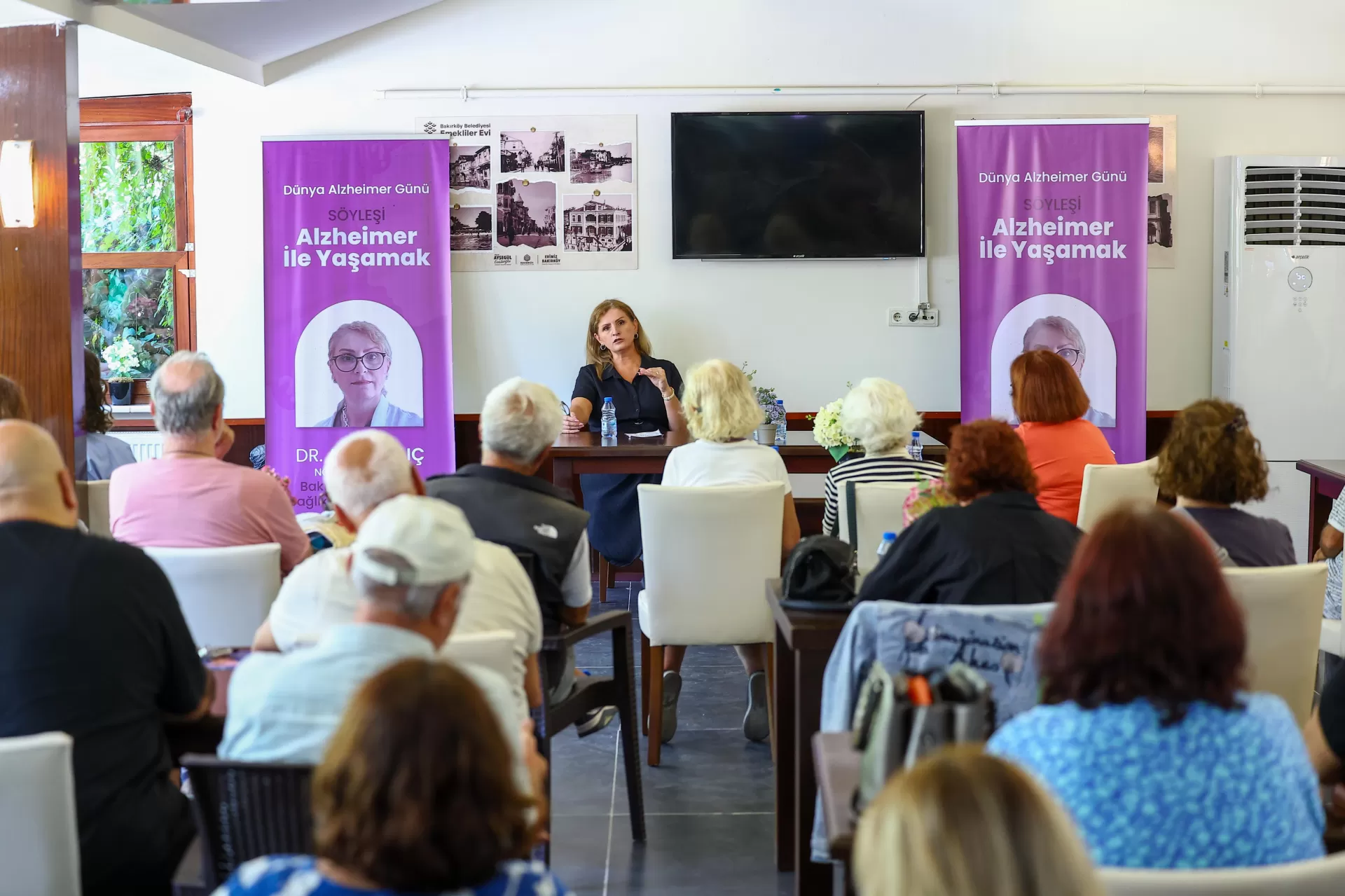 BAKIRKÖY’DE “ALZHEİMER İLE YAŞAMAK” SÖYLEŞİSİ