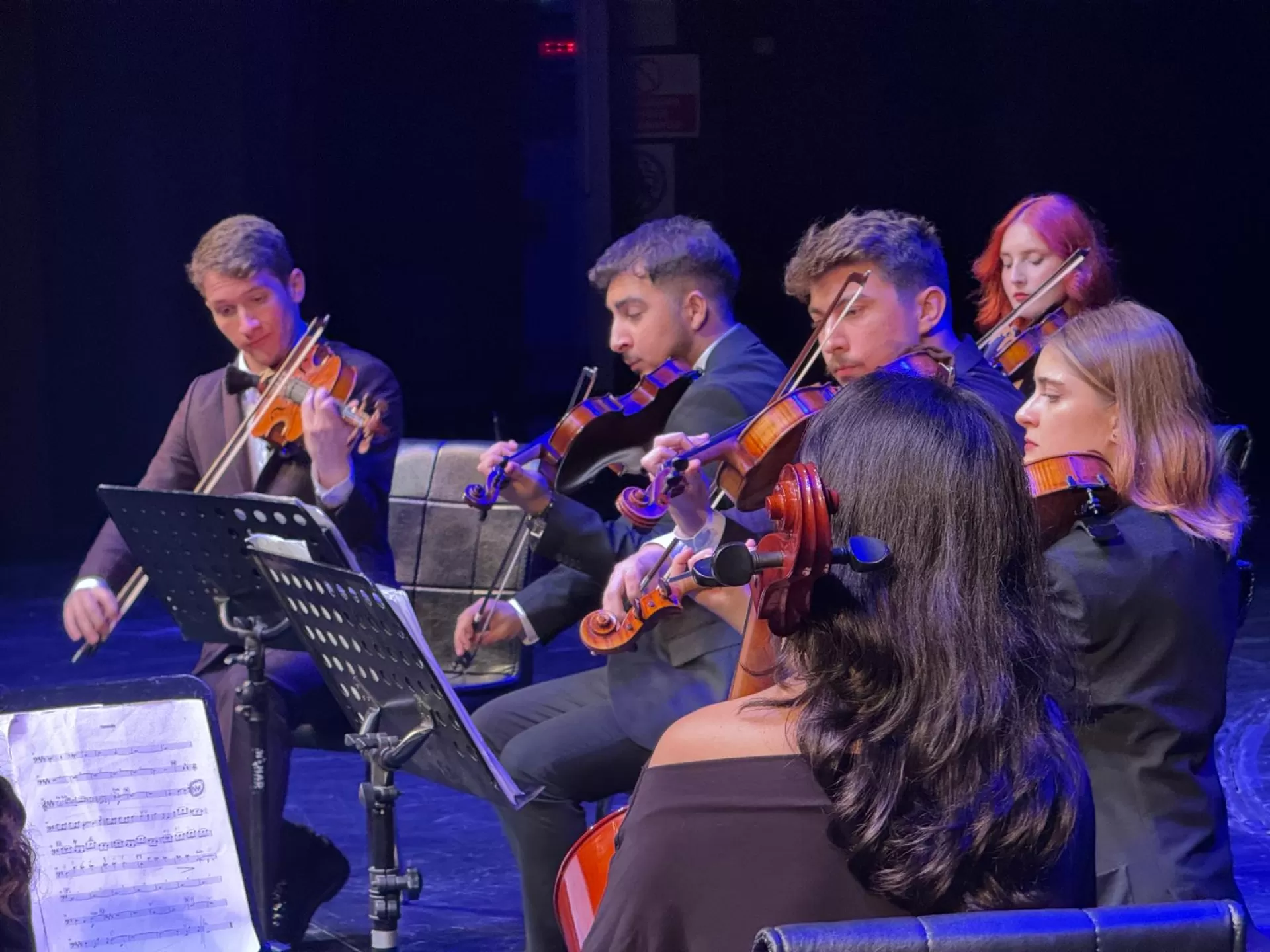 BAKIRKÖY’DE CUMHURİYET ÖĞRETMENLERİ İÇİN KONSER DÜZENLENDİ