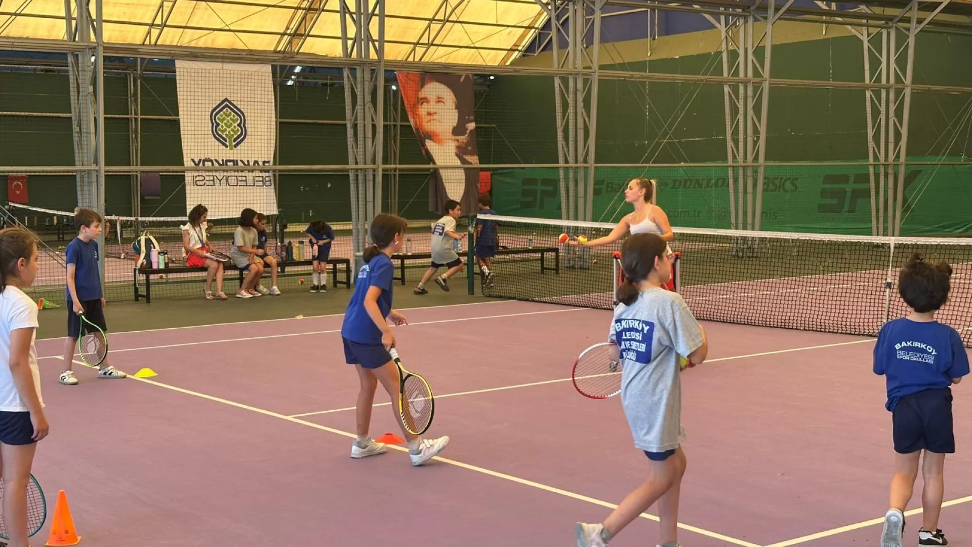 BAKIRKÖY BELEDİYESİ YAZ SPOR OKULU’NUN ÜÇÜNCÜ DÖNEMİ BAŞLADI