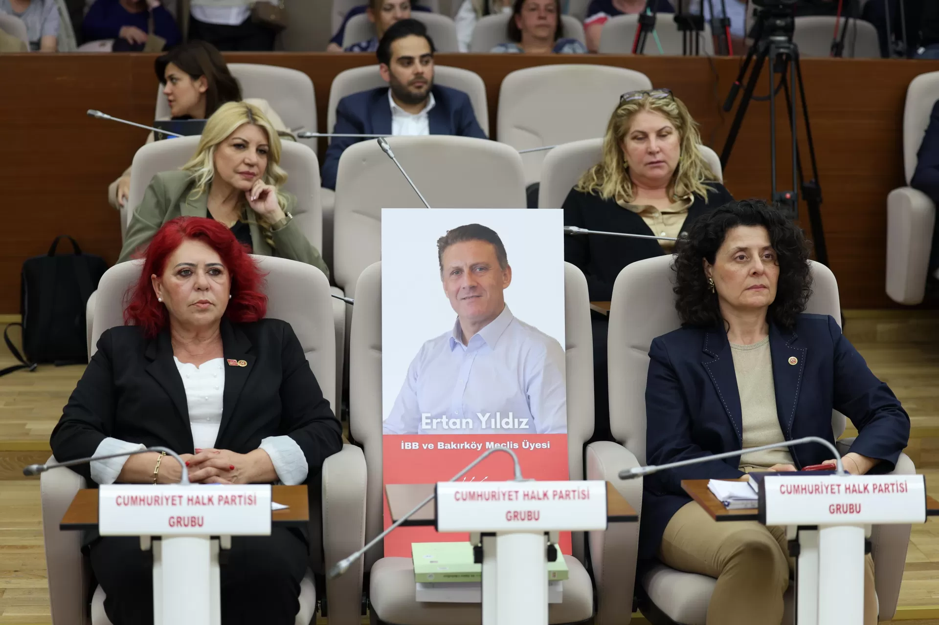 BAŞKAN OVALIOĞLU: GÖLGE DEĞİL, GÜNEŞ OLACAĞIZ