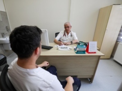 BAKIRKÖY BELEDİYESİ TIP MERKEZİ YENİ DAHİLİYE POLİKLİNİĞİ VE UZMAN DOKTORUYLA HİZMETTE