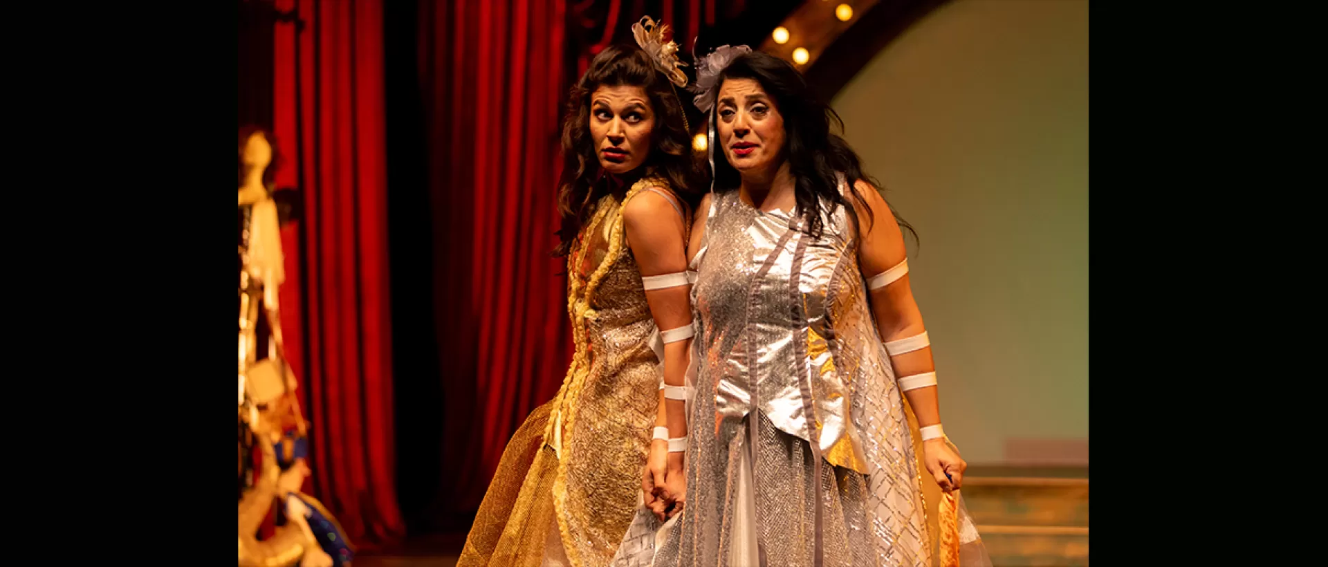 ''Tiyatronun Büyüsü'' Oyunu Bakırköy Belediye Tiyatroları Yeni Sezonda Gösterime Başladı