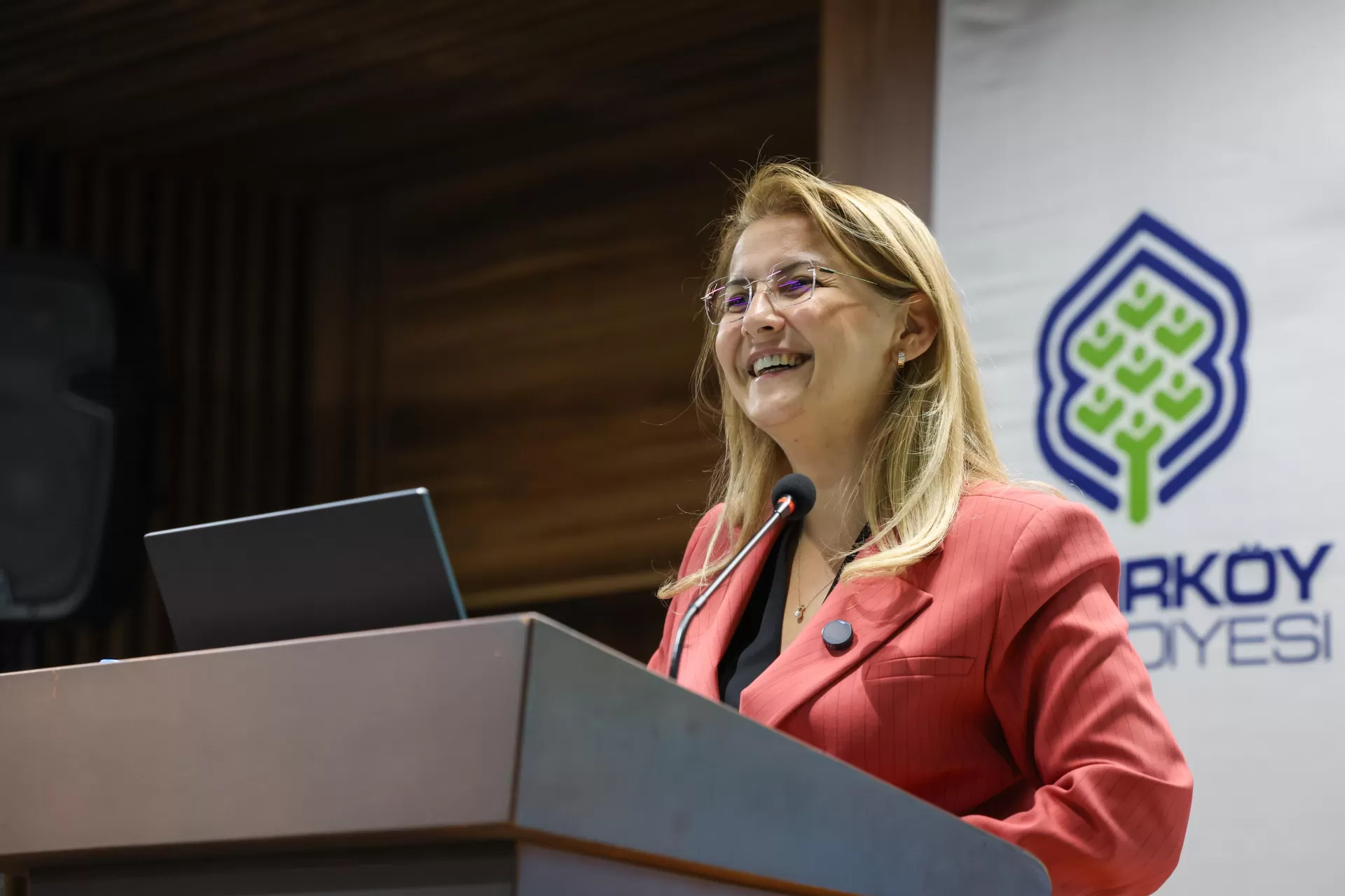 BAKIRKÖY’DE ÇOCUK MECLİSİ İÇİN İLK ADIM ATILDI