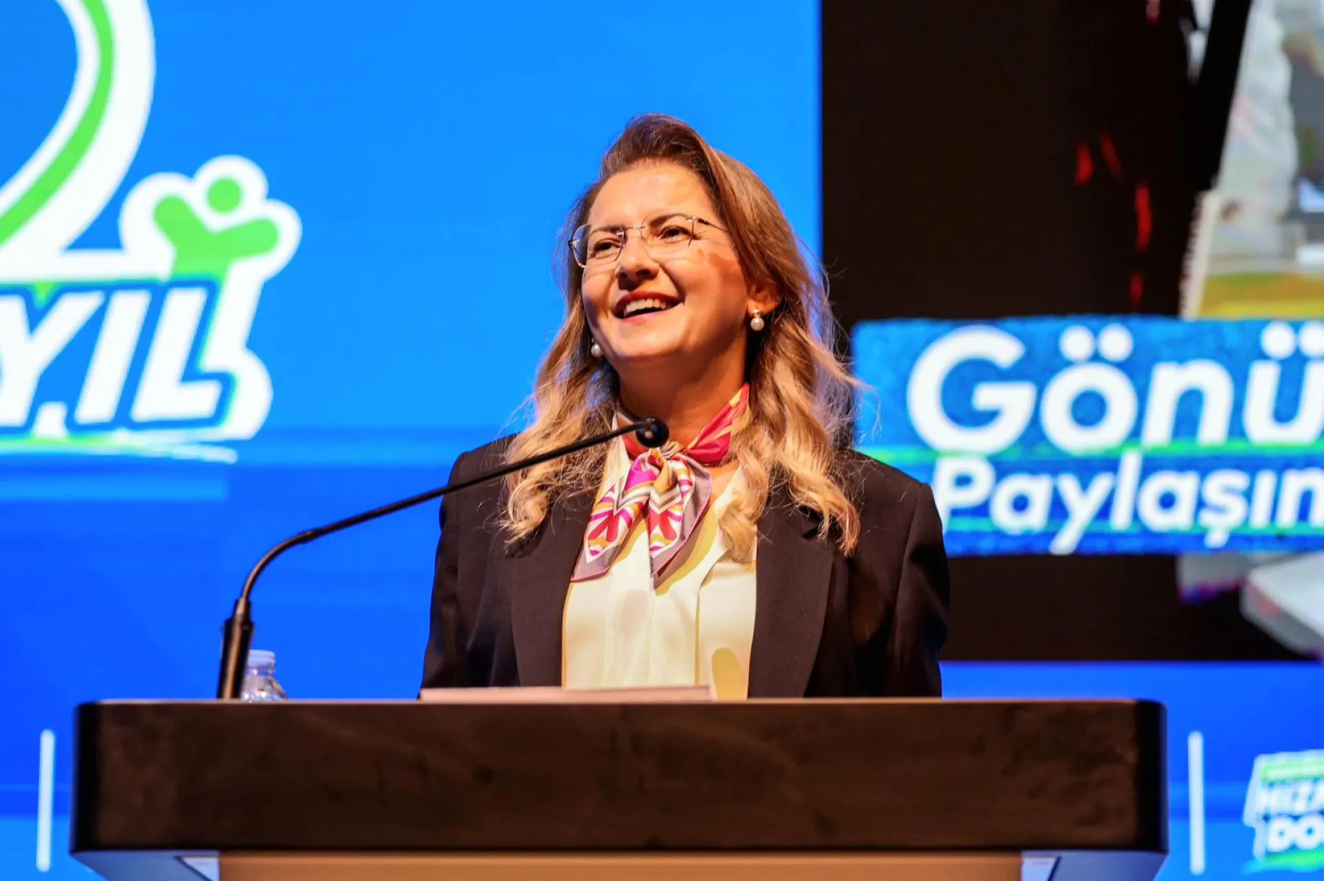 BAKIRKÖY’DE HİZMET DOLU 2 YIL LANSMANI