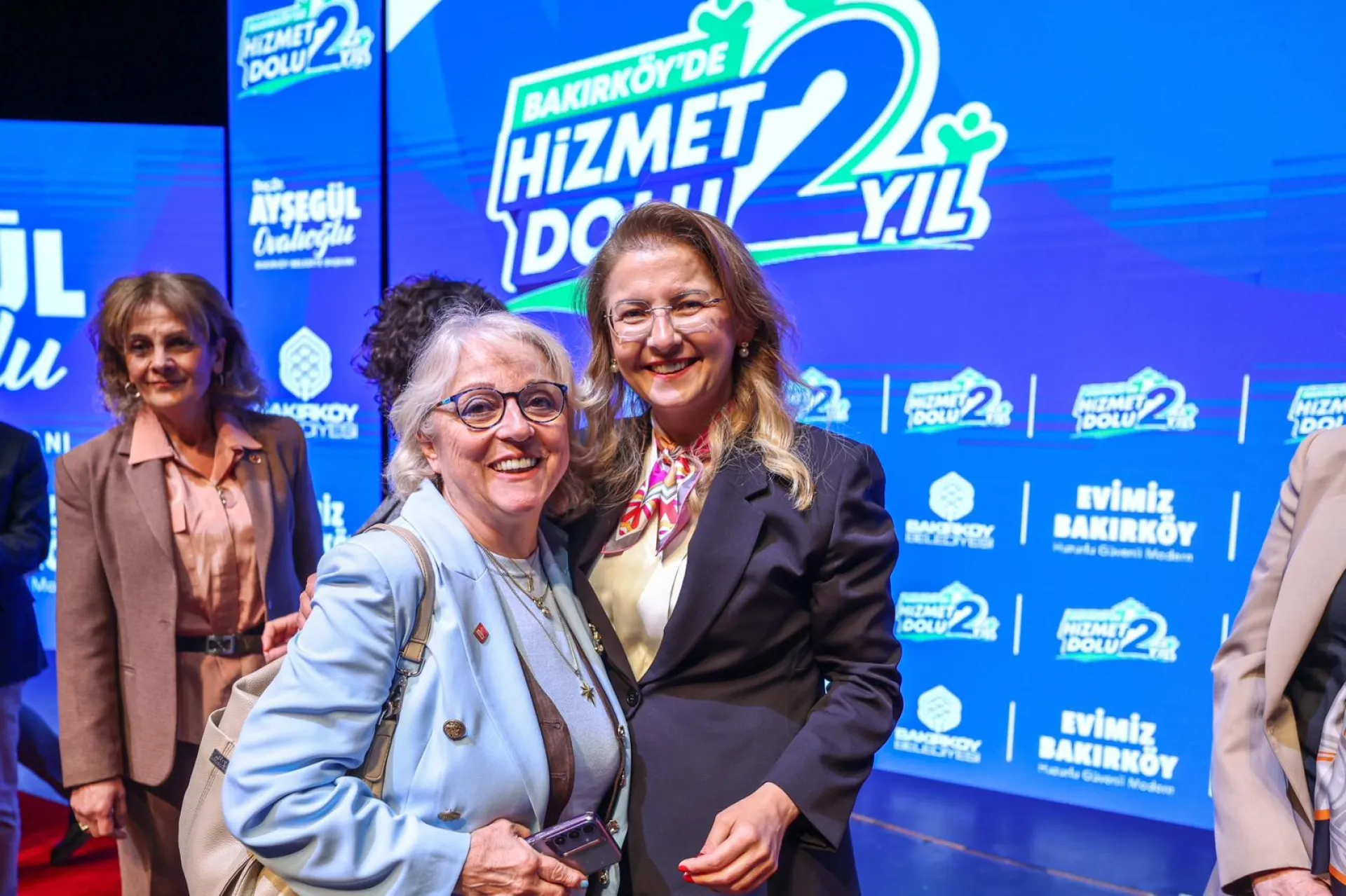 BAKIRKÖY’DE HİZMET DOLU 2 YIL LANSMANI