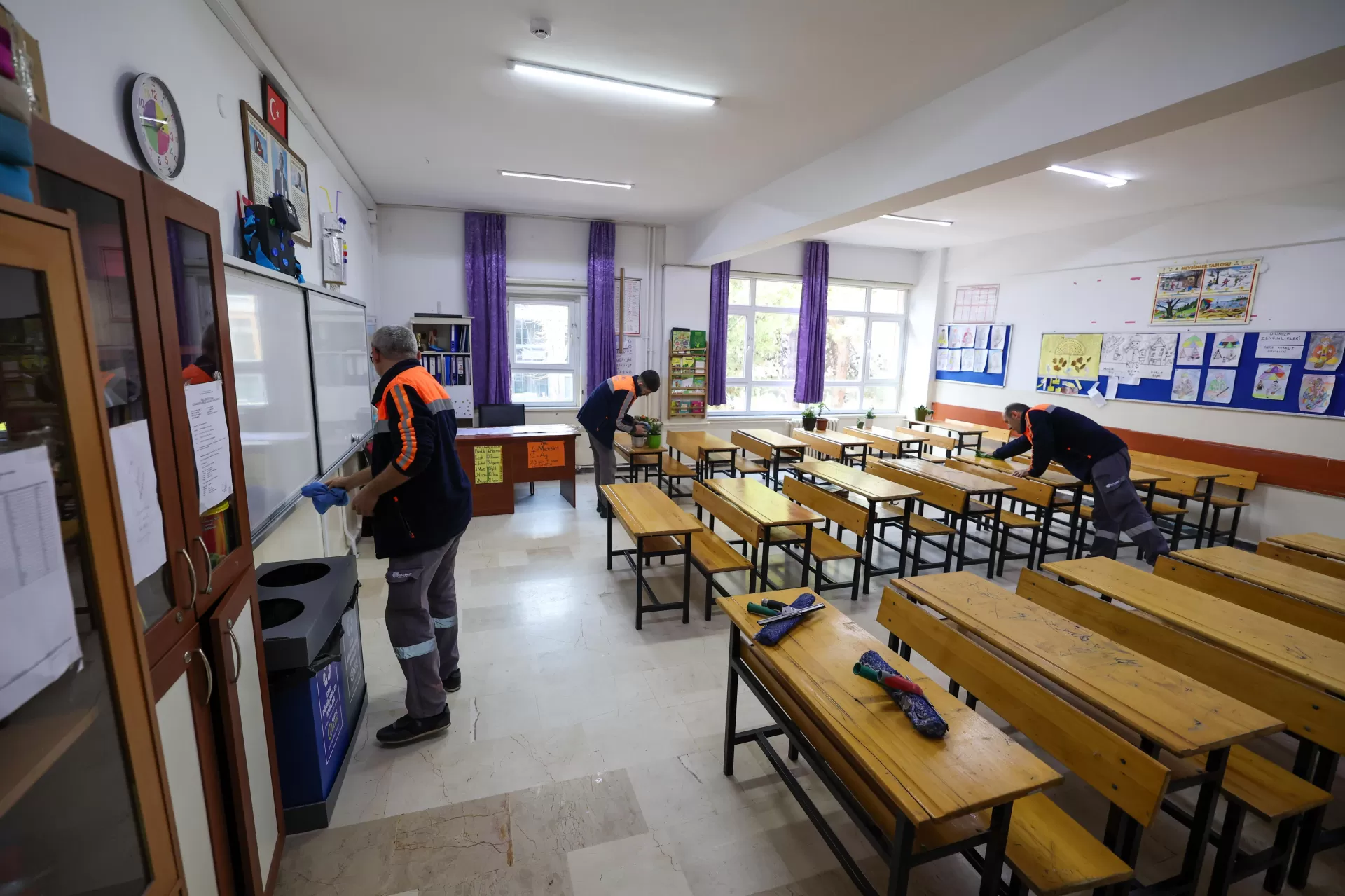 BAKIRKÖY BELEDİYESİ OKULLARI YENİ DÖNEME HAZIRLADI