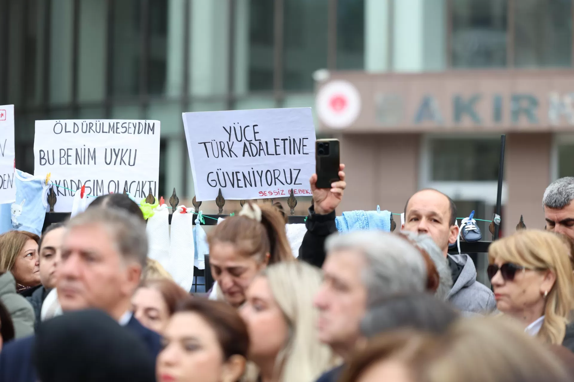 BAŞKAN OVALIOĞLU, ‘YENİDOĞAN ÇETESİ’ DAVASINI TAKİP ETTİ