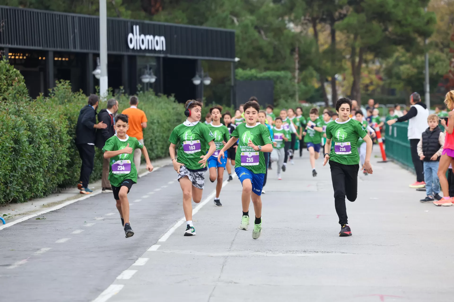BAKIRKÖY’DE ÖĞRETMENLER GÜNÜ KOŞUSU