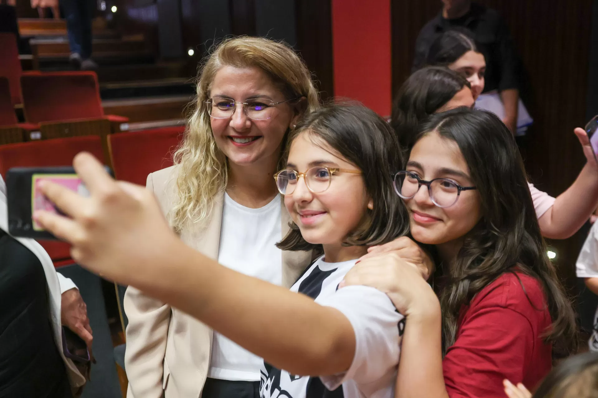 BAKIRKÖY'DE KARNE SEVİNCİ