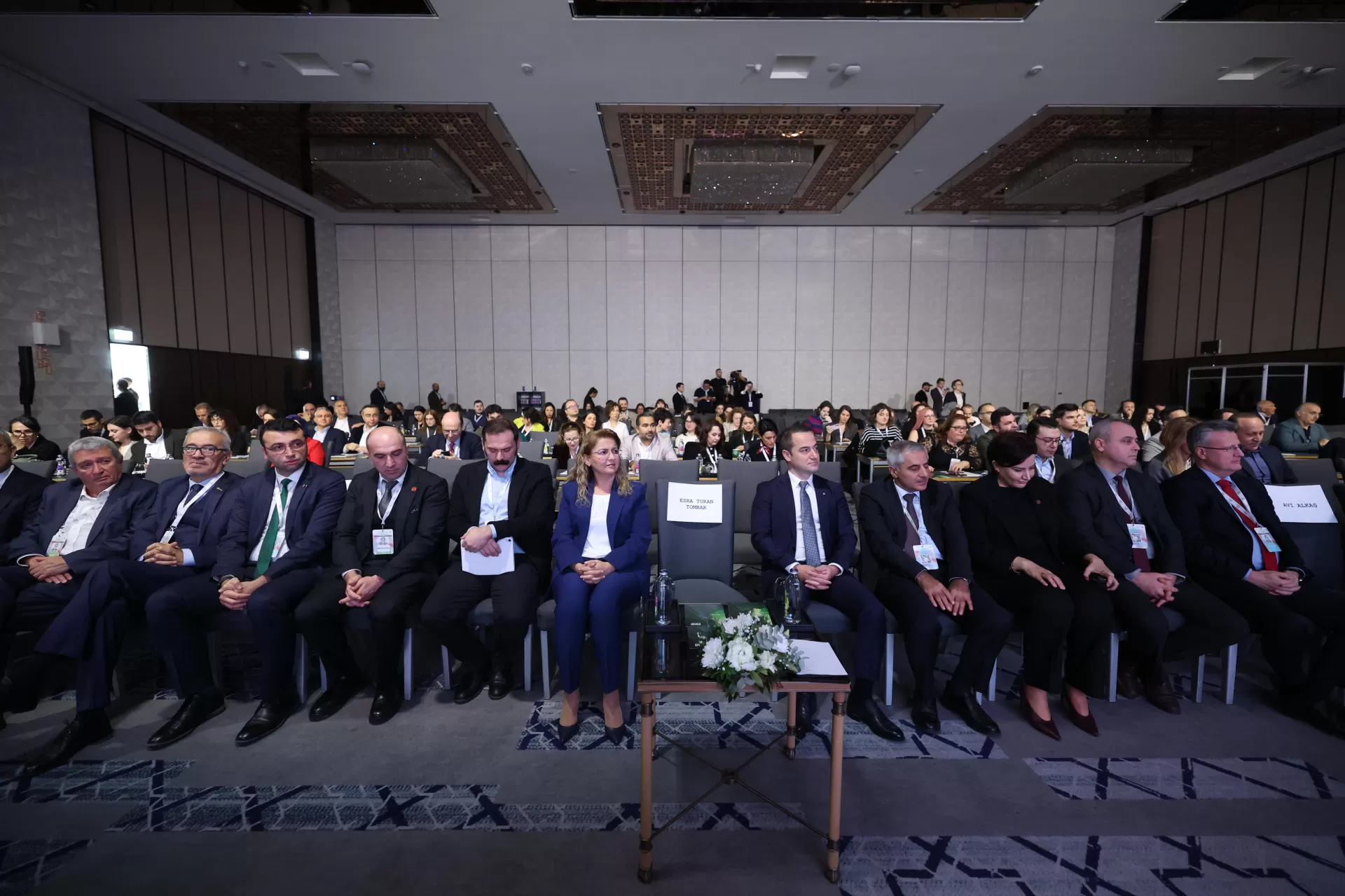 BAŞKAN OVALIOĞLU: NİHAİ AMACIMIZ, İKLİM DEĞİŞİKLİĞİNE UYUMLU BİR KENT MODELİ GELİŞTİRMEK