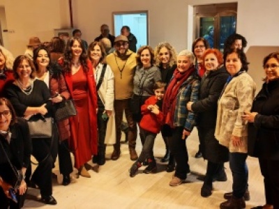 BAKIRKÖY’DE KURSİYERLERDEN KARMA RESİM SERGİSİ