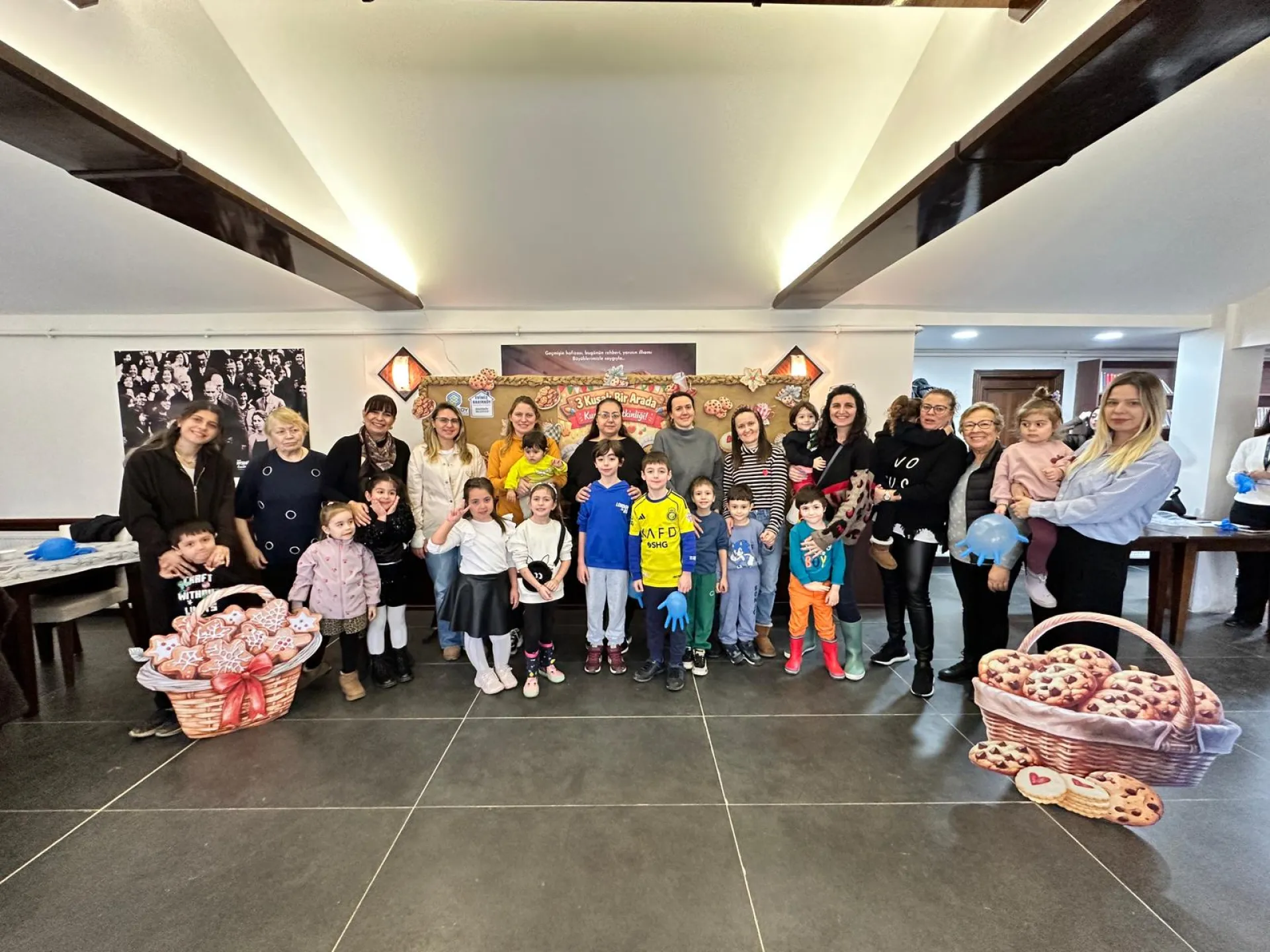 BAKIRKÖY BELEDİYESİ’NDEN KUŞAKLARI BULUŞTURAN KURABİYE ETKİNLİĞİ